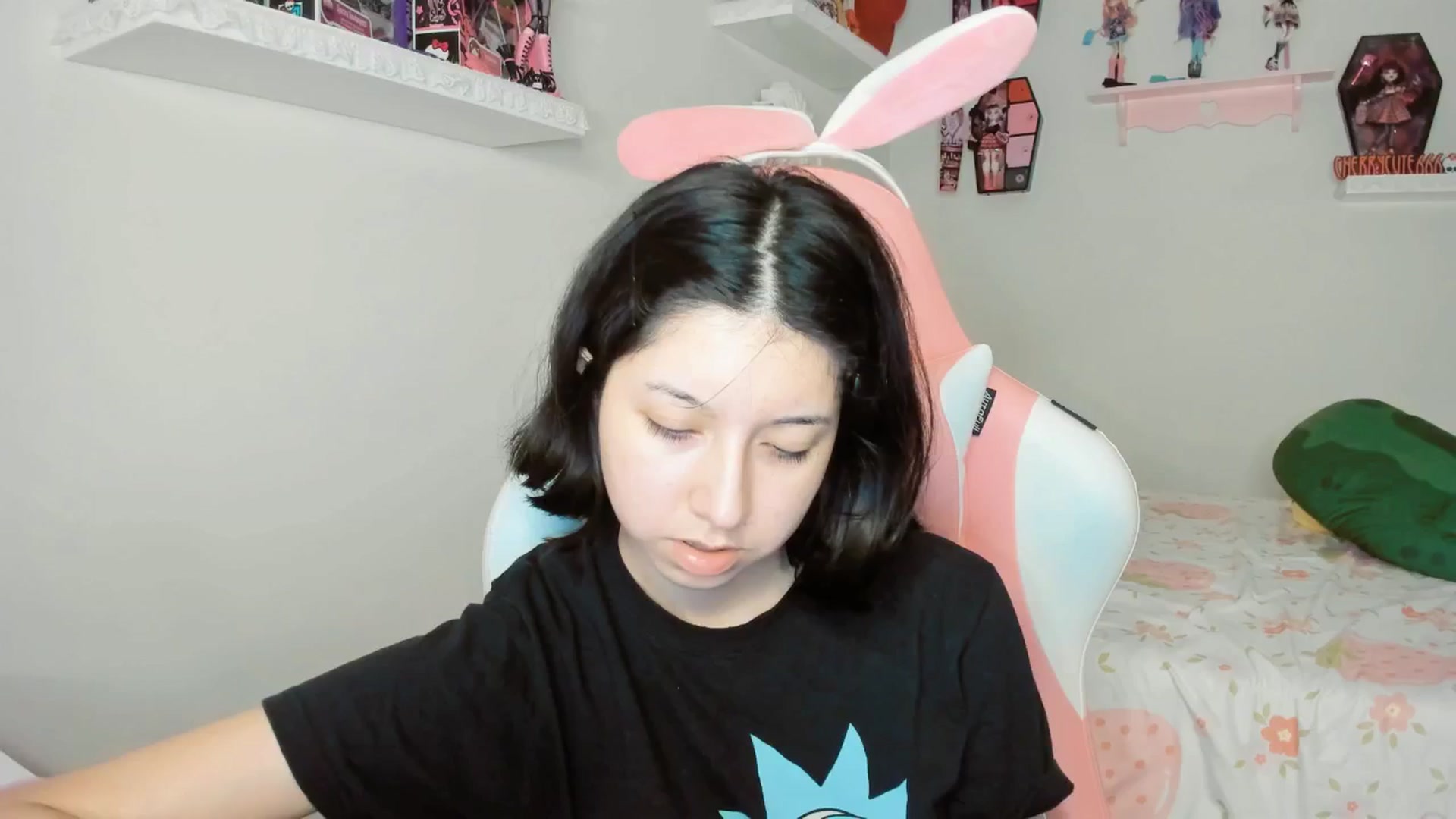 Gallery image thumbnail from Cherrycute666's myfreecams stream on, 09/28/2025, 02:23 image 4 of 20