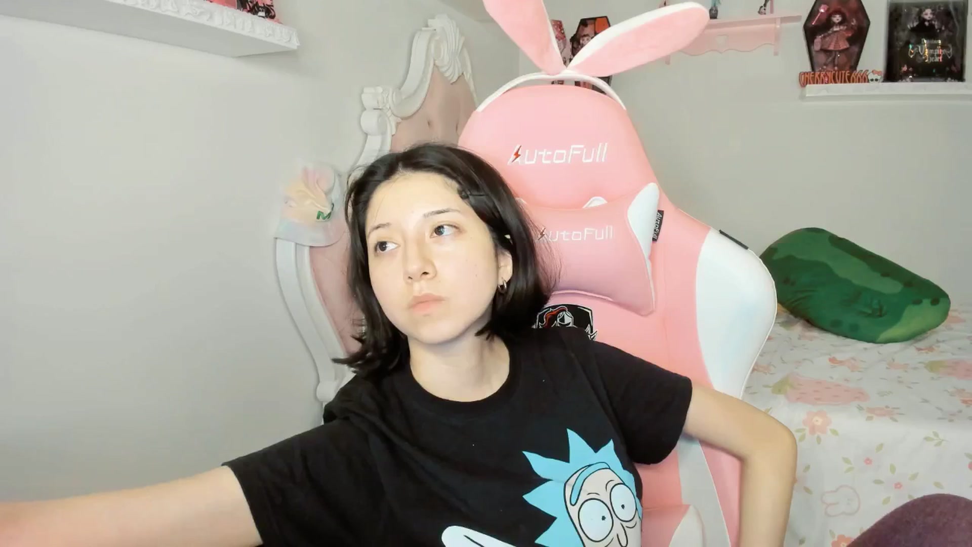 Gallery image thumbnail from Cherrycute666's myfreecams stream on, 09/28/2025, 08:31 image 6 of 20