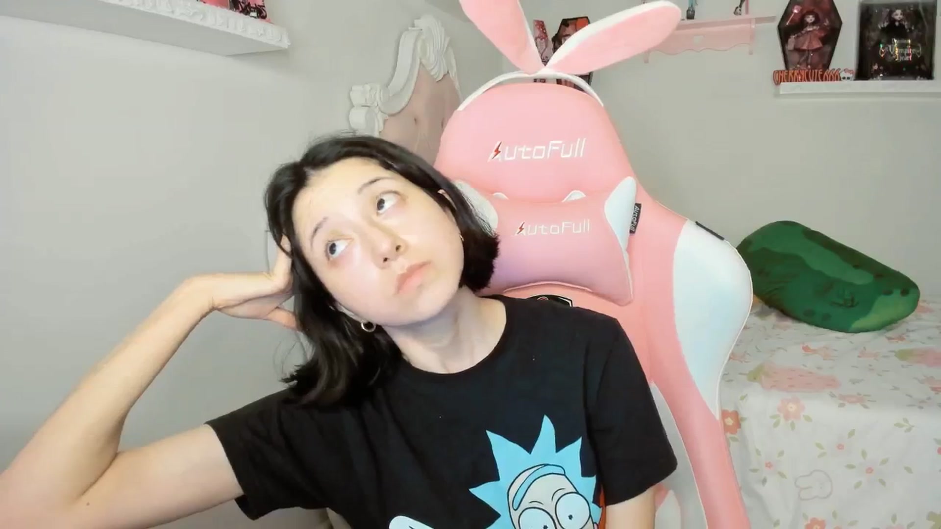 Gallery image thumbnail from Cherrycute666's myfreecams stream on, 09/28/2025, 08:31 image 3 of 20