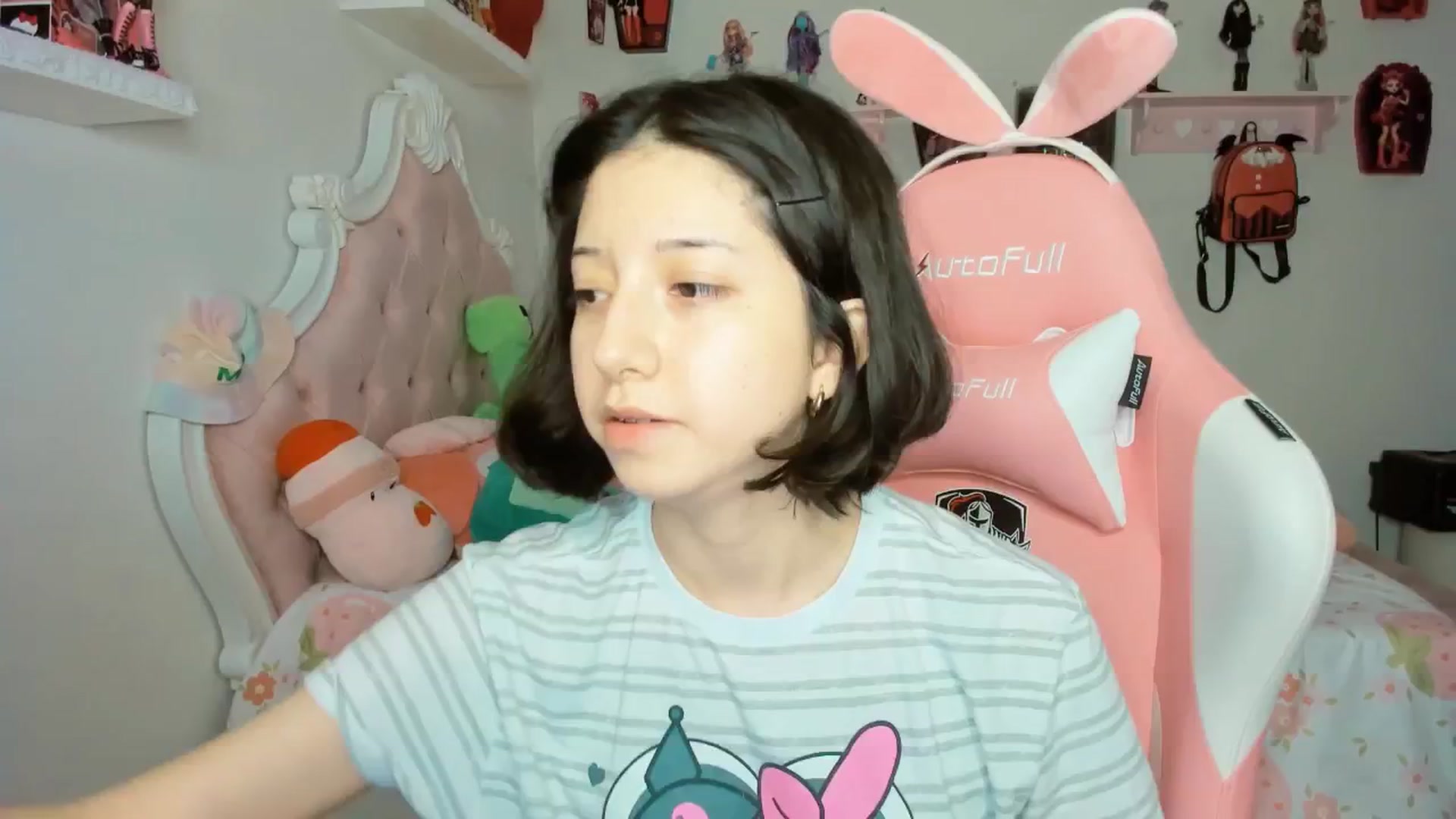 Gallery image thumbnail from Cherrycute666's myfreecams stream on, 09/29/2025, 05:05 image 1 of 20