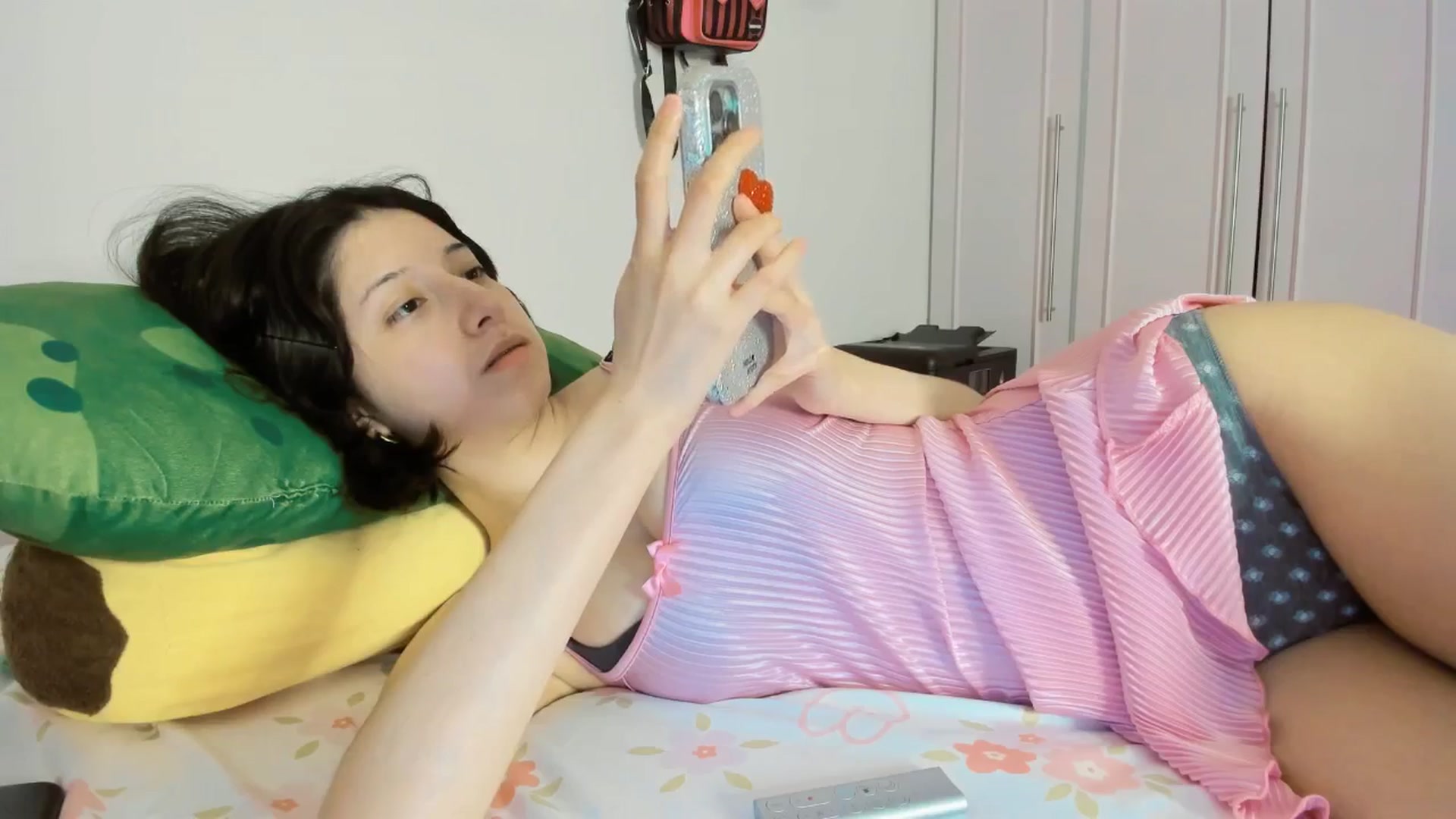 Gallery image thumbnail from Cherrycute666's myfreecams stream on, 09/29/2025, 05:05 image 12 of 20
