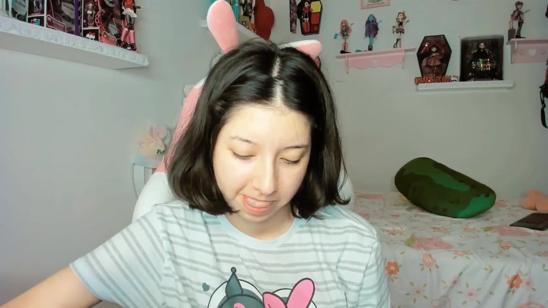 Gallery image thumbnail from Cherrycute666's myfreecams stream on, 09/29/2025, 05:18 image 3 of 20