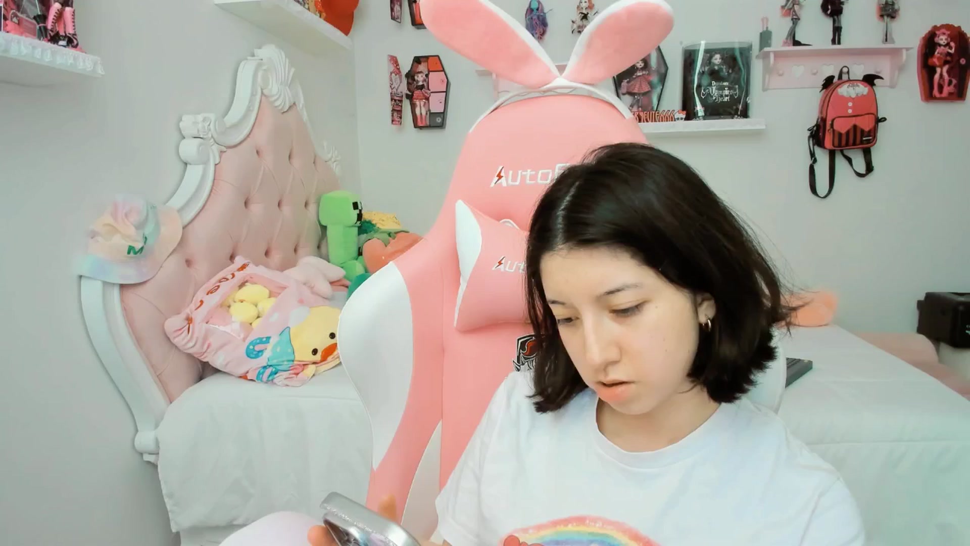 Gallery image thumbnail from Cherrycute666's myfreecams stream on, 10/02/2025, 21:45 image 9 of 20