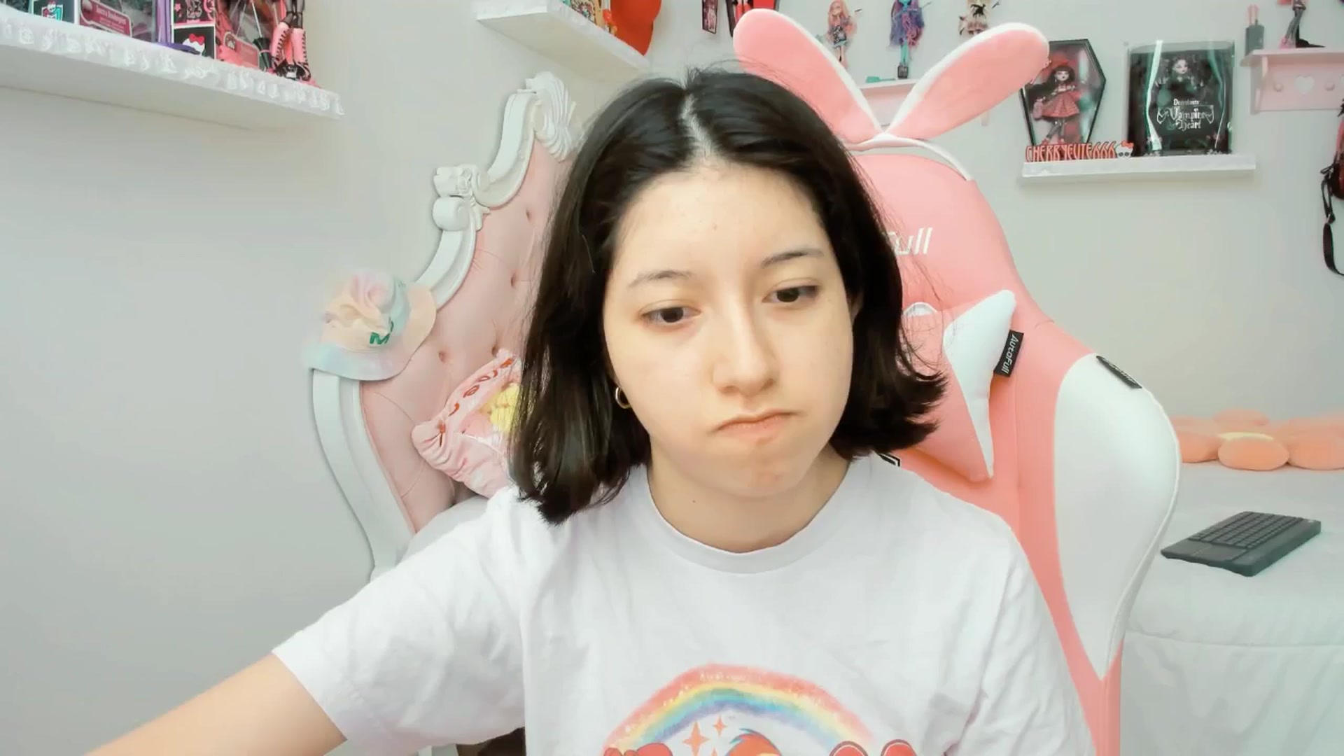 Gallery image thumbnail from Cherrycute666's myfreecams stream on, 10/02/2025, 21:45 image 5 of 20