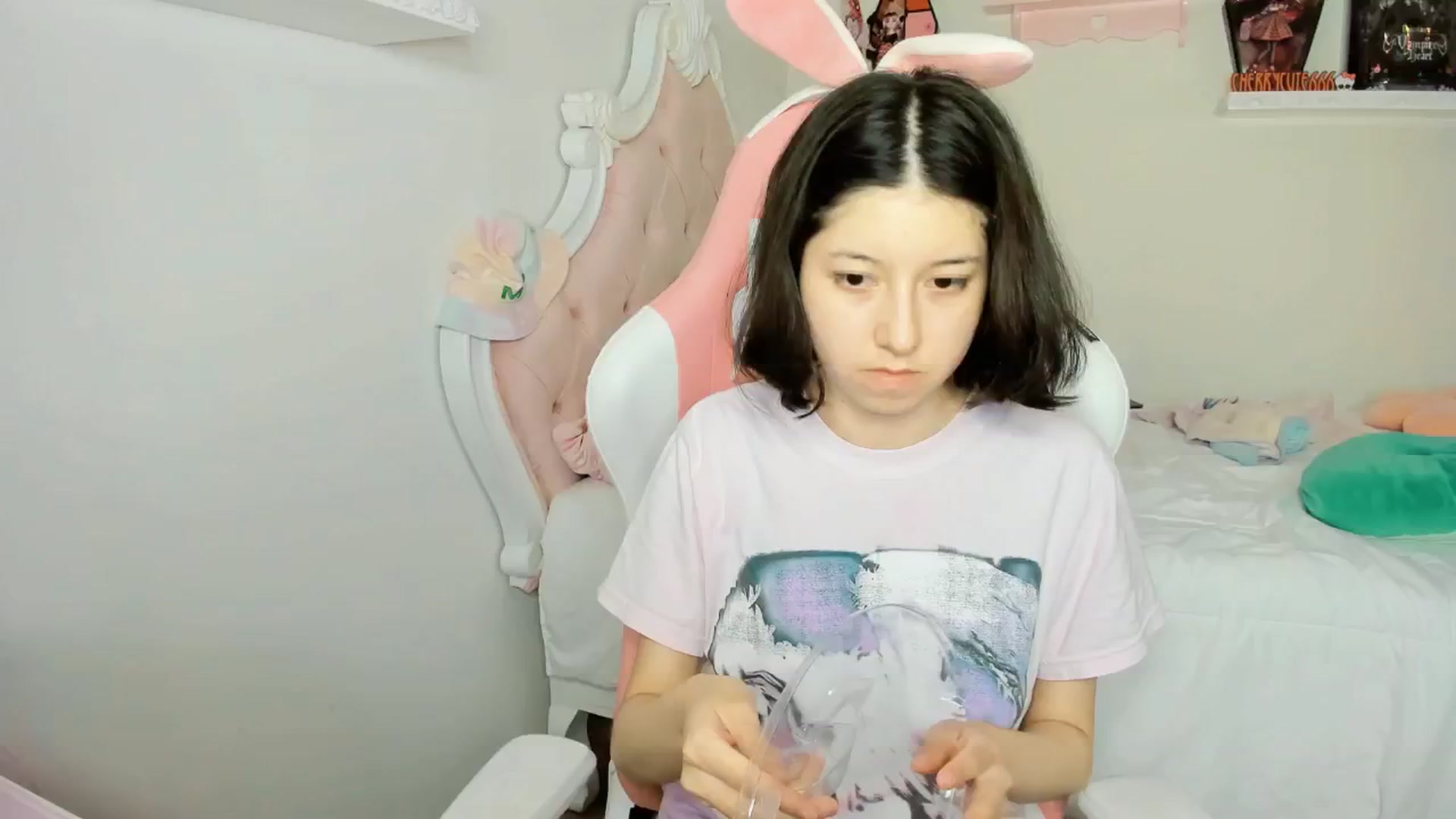 Gallery image thumbnail from Cherrycute666's myfreecams stream on, 10/05/2025, 05:05 image 5 of 20
