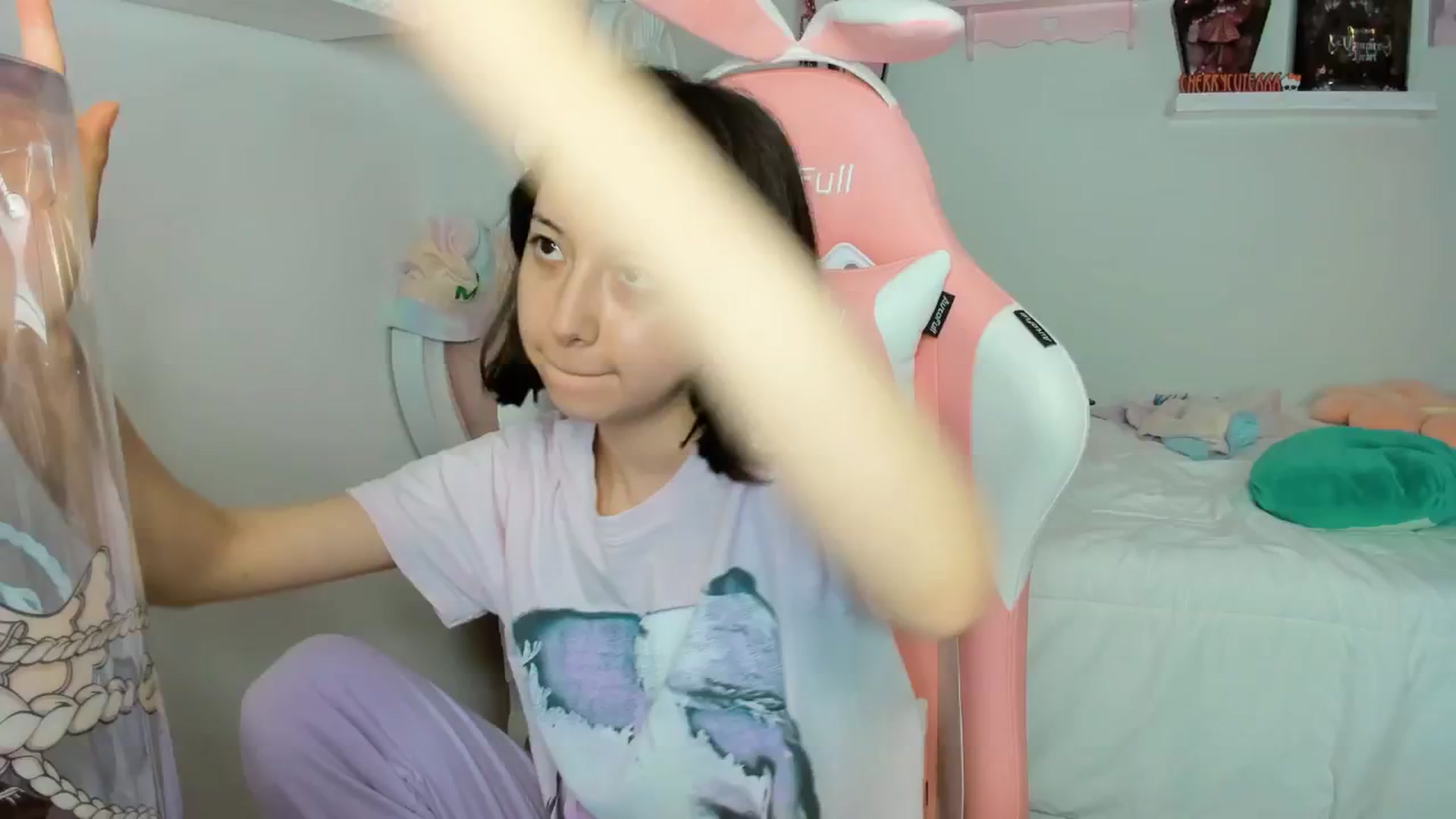 Gallery image thumbnail from Cherrycute666's myfreecams stream on, 10/05/2025, 05:05 image 1 of 20