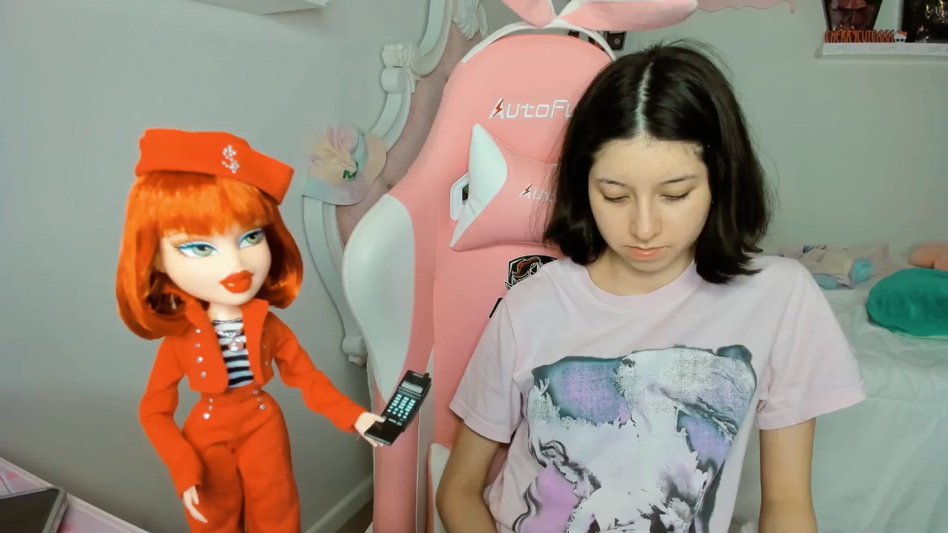 Gallery image thumbnail from Cherrycute666's myfreecams stream on, 10/05/2025, 08:43 image 3 of 20