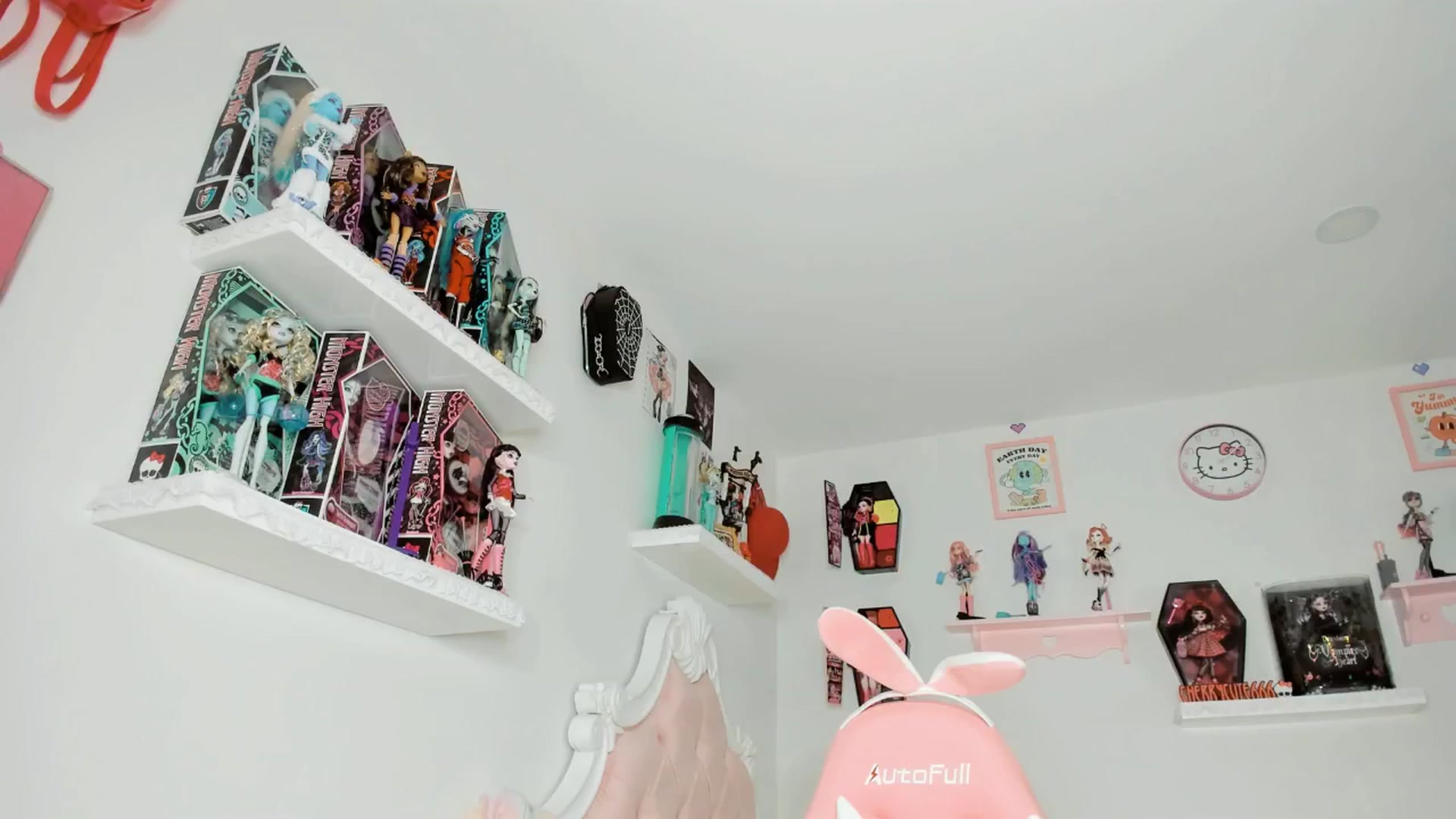 Gallery image thumbnail from Cherrycute666's myfreecams stream on, 10/05/2025, 08:43 image 20 of 20