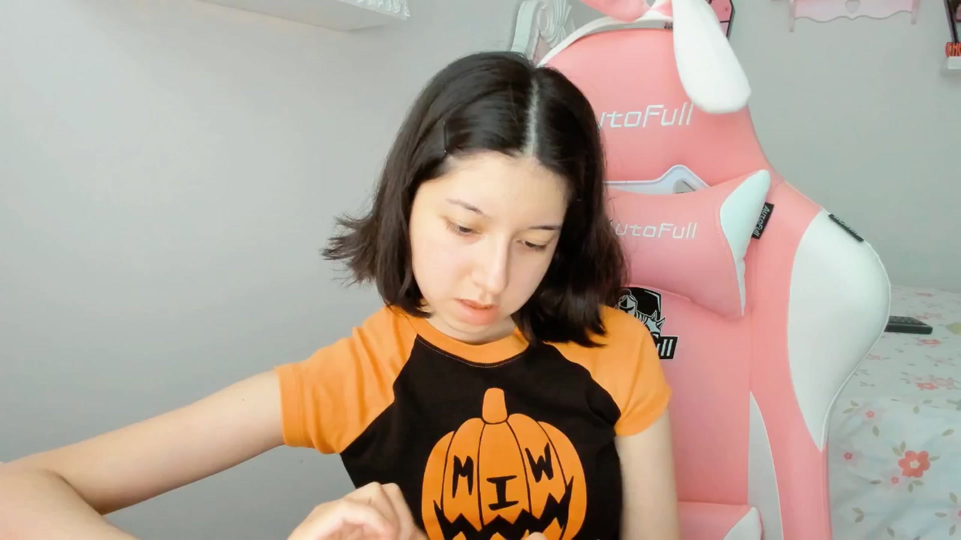 Gallery image thumbnail from Cherrycute666's myfreecams stream on, 10/09/2025, 23:57 image 2 of 20