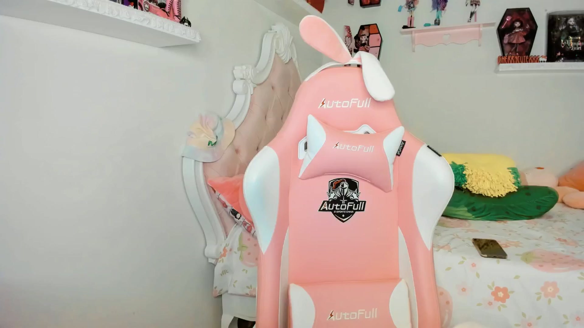 Gallery image thumbnail from Cherrycute666's myfreecams stream on, 10/10/2025, 07:20 image 3 of 20