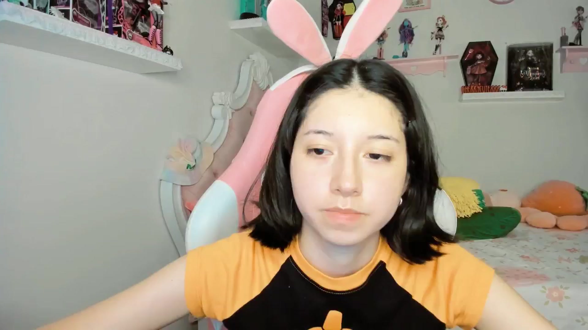 Gallery image thumbnail from Cherrycute666's myfreecams stream on, 10/10/2025, 07:20 image 8 of 20
