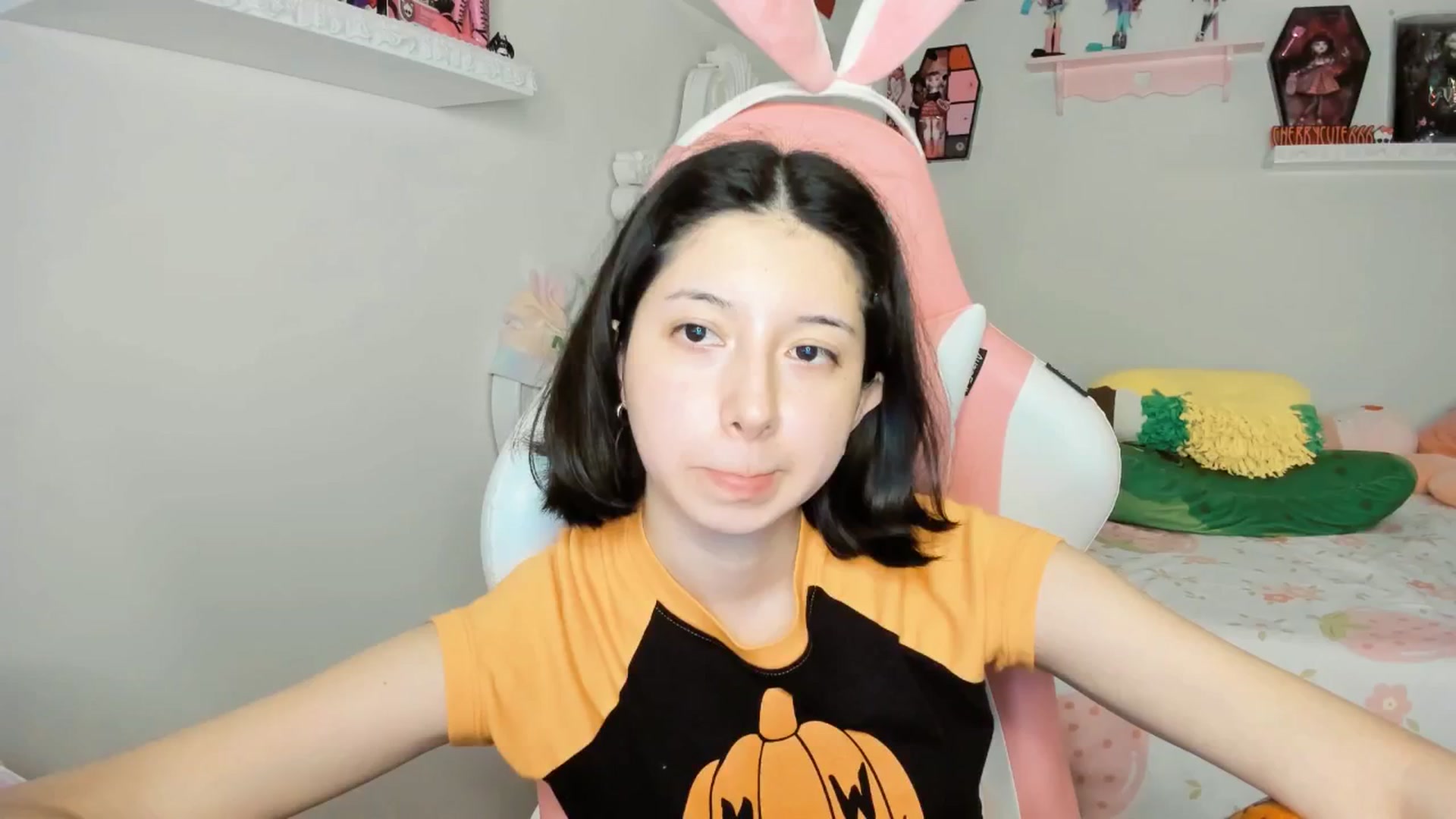 Gallery image thumbnail from Cherrycute666's myfreecams stream on, 10/10/2025, 07:20 image 11 of 20