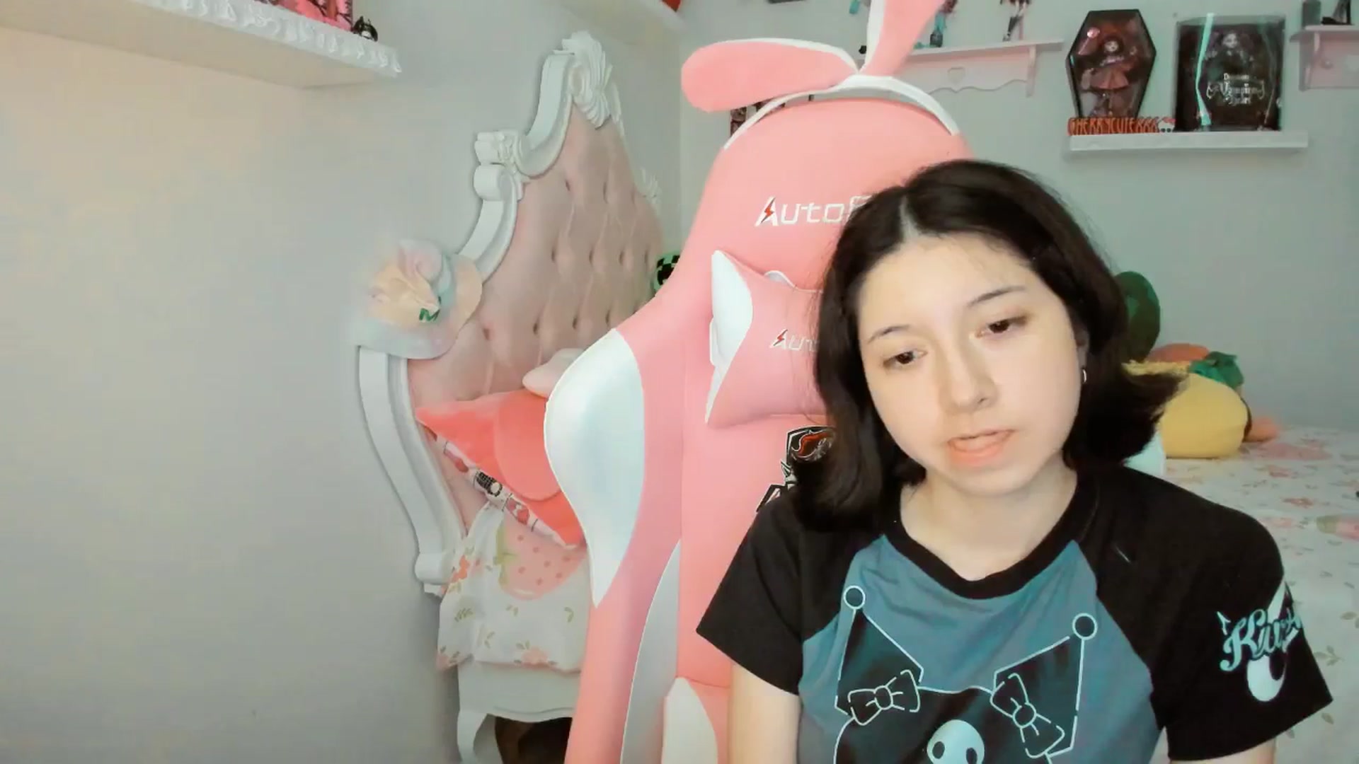Gallery image thumbnail from Cherrycute666's myfreecams stream on, 10/11/2025, 24:08 image 15 of 20
