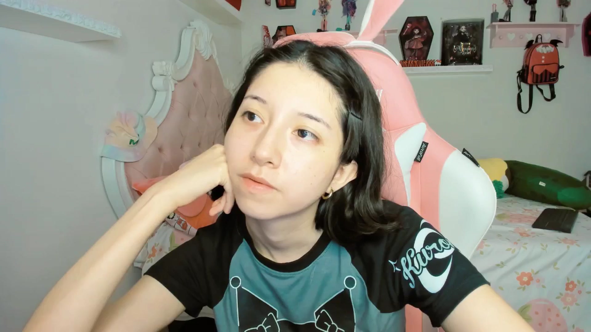 Gallery image thumbnail from Cherrycute666's myfreecams stream on, 10/11/2025, 08:22 image 20 of 20
