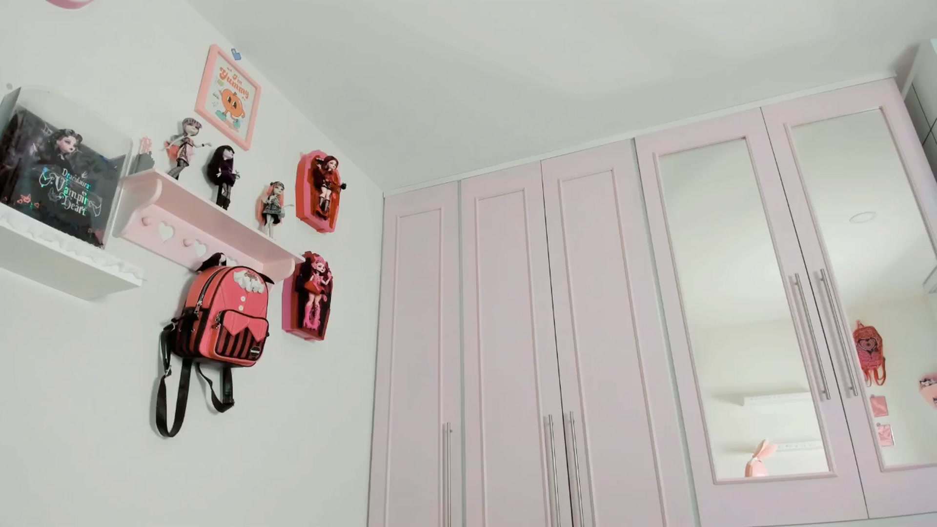 Gallery image thumbnail from Cherrycute666's myfreecams stream on, 10/11/2025, 09:45 image 16 of 20