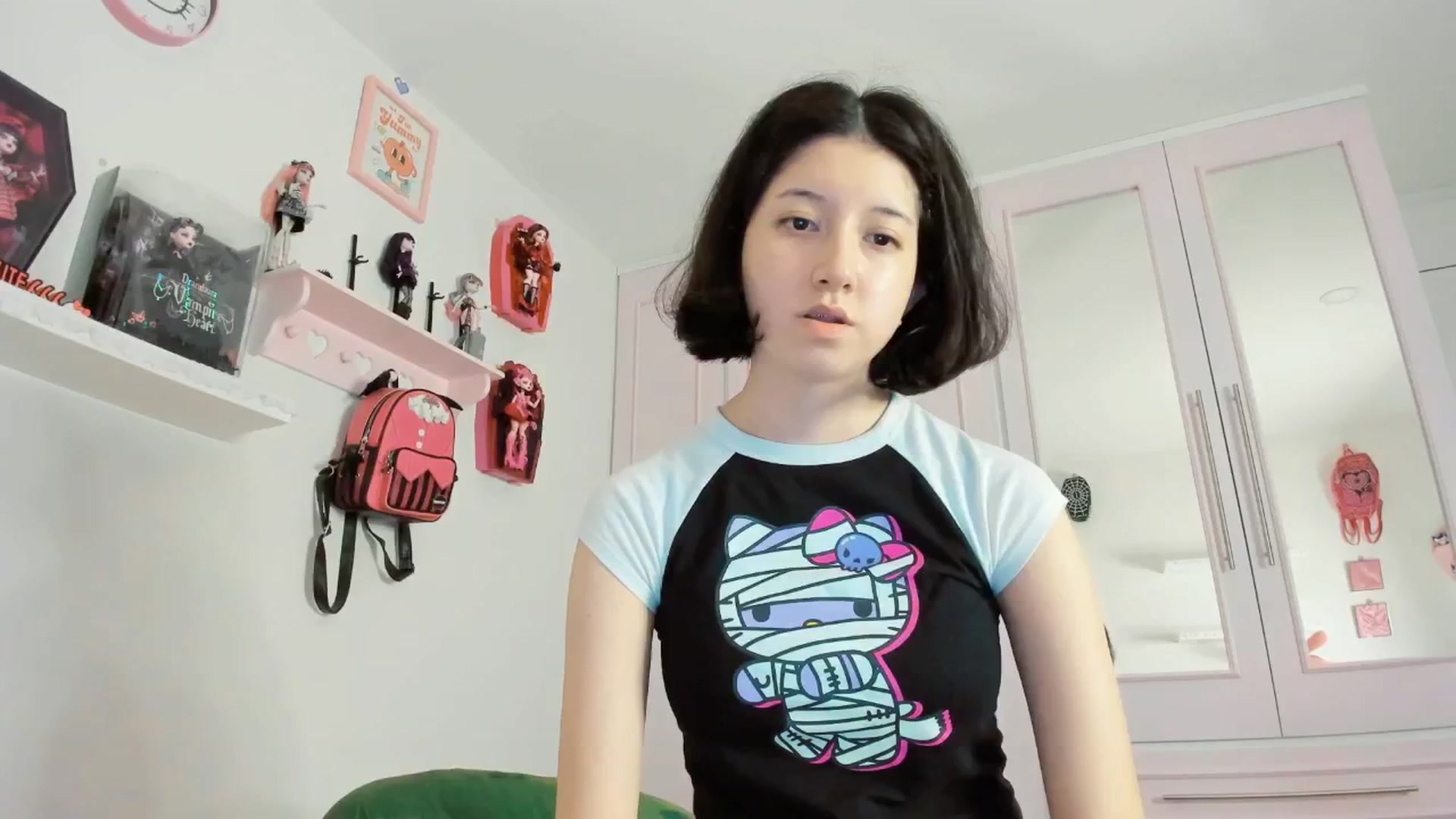 Gallery image thumbnail from Cherrycute666's myfreecams stream on, 10/12/2025, 01:32 image 11 of 20