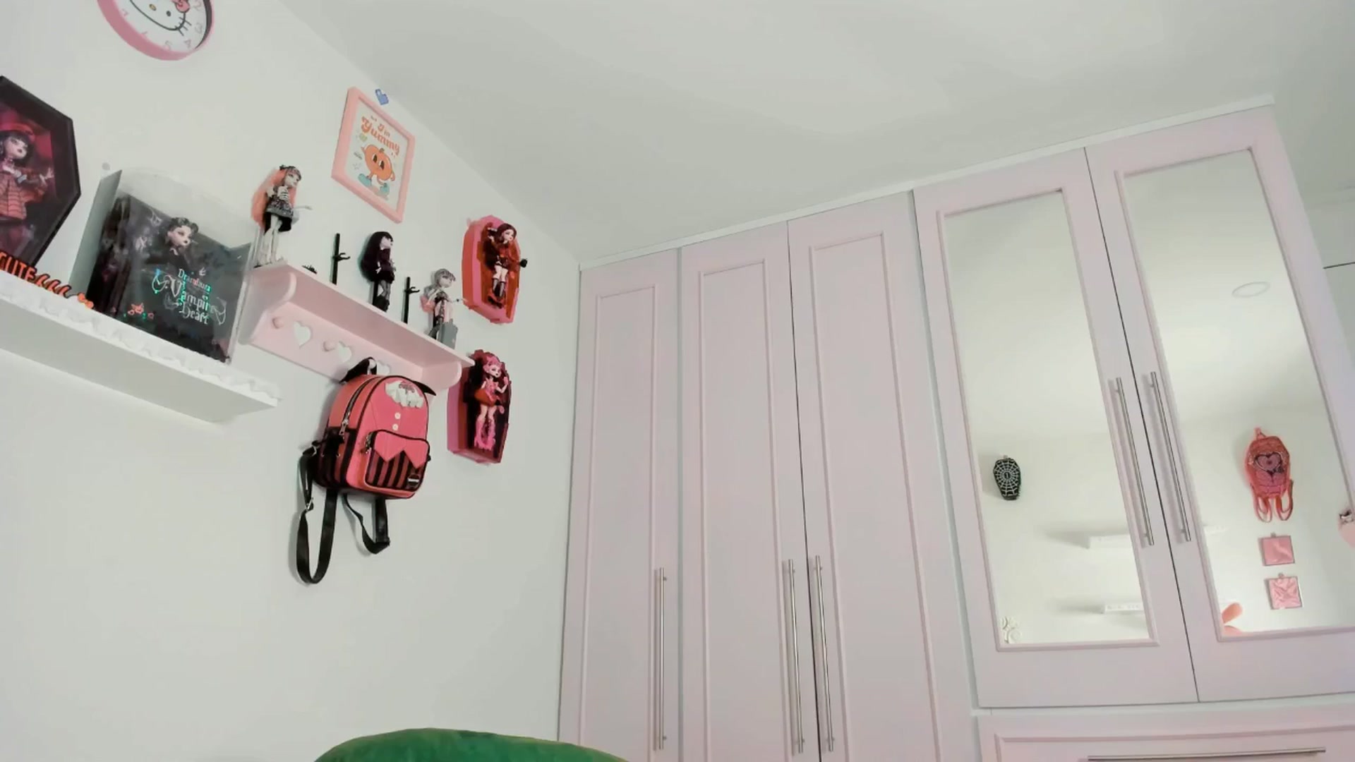 Gallery image thumbnail from Cherrycute666's myfreecams stream on, 10/12/2025, 01:32 image 13 of 20