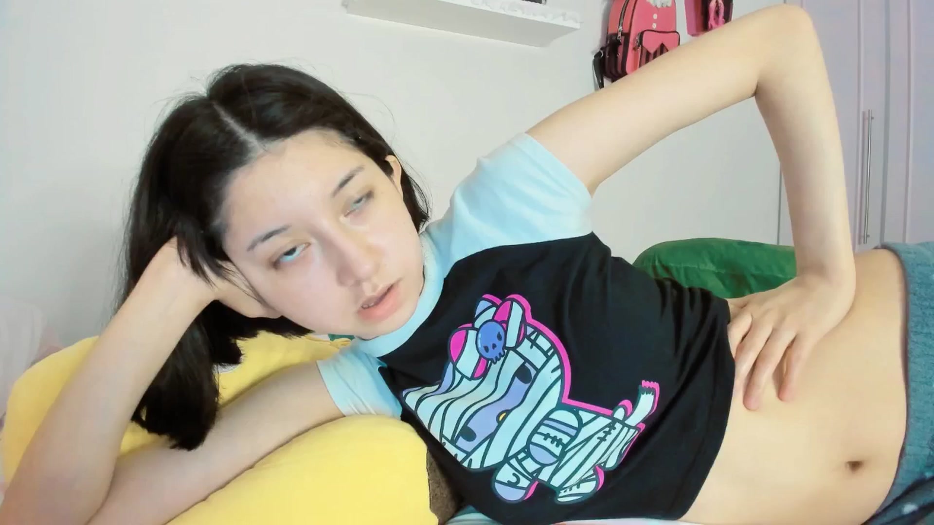 Gallery image thumbnail from Cherrycute666's myfreecams stream on, 10/12/2025, 01:32 image 6 of 20