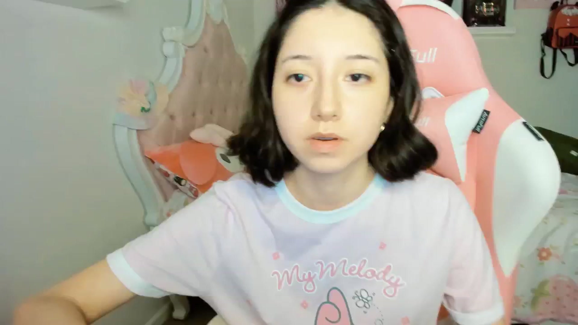 Gallery image thumbnail from Cherrycute666's myfreecams stream on, 10/12/2025, 07:52 image 11 of 20