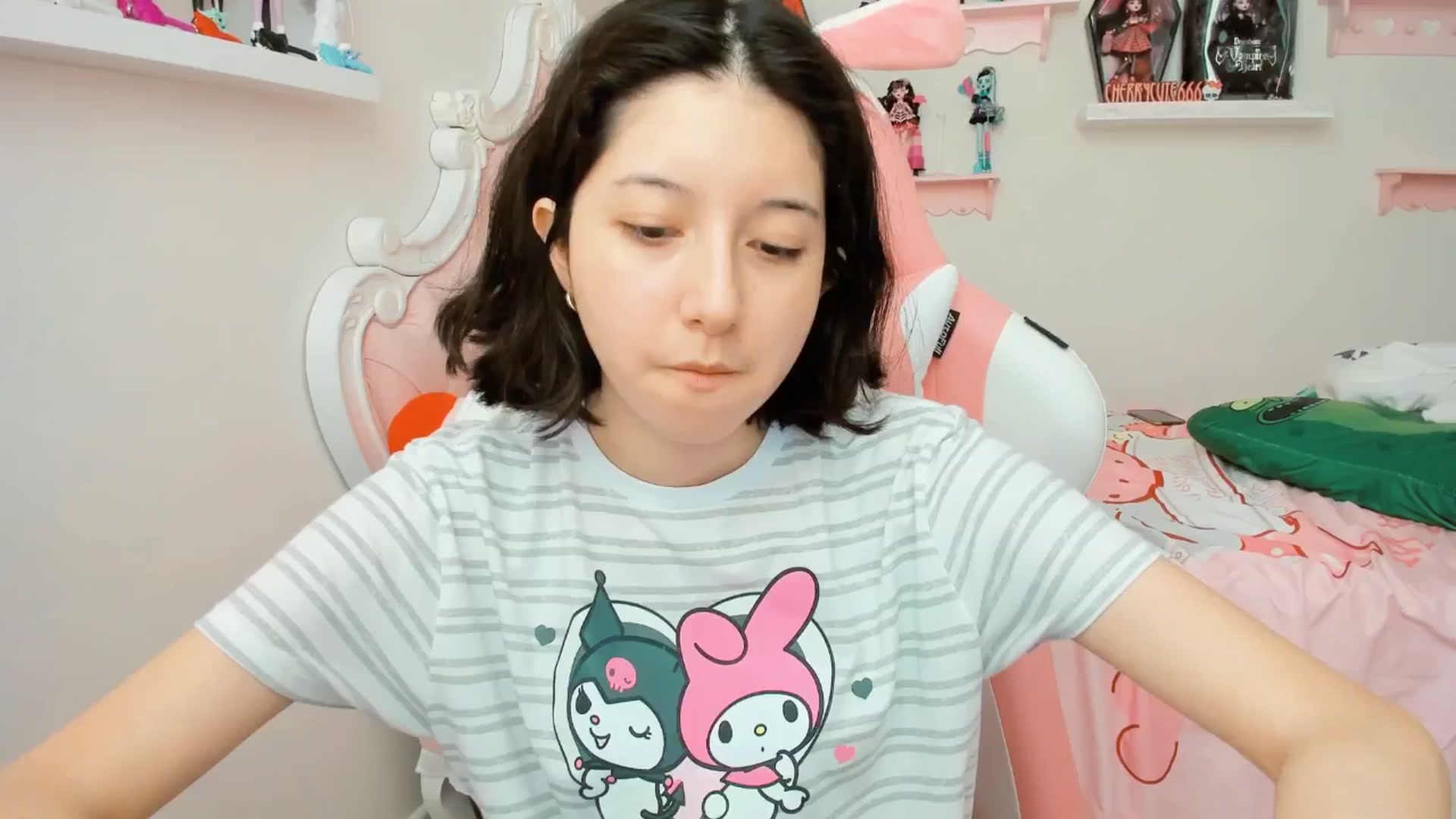 Gallery image thumbnail from Cherrycute666's myfreecams stream on, 10/20/2025, 01:13 image 3 of 20