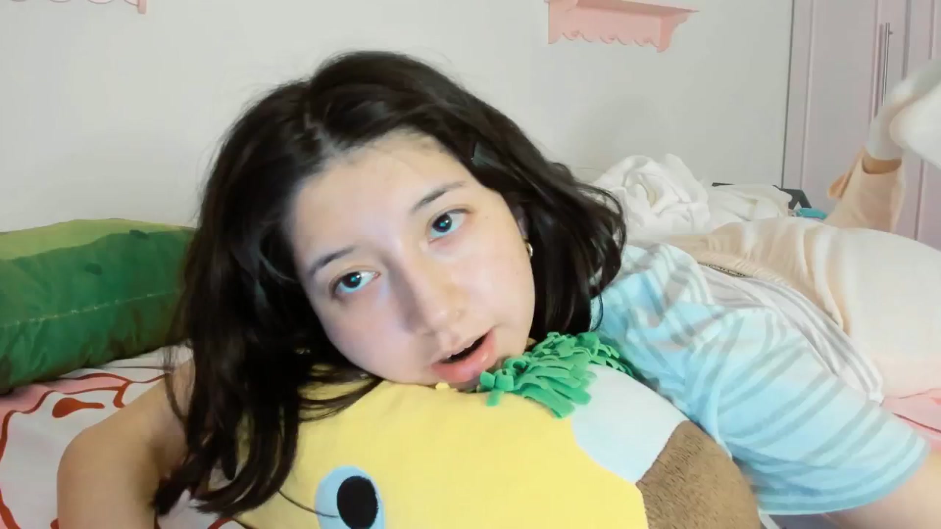 Gallery image thumbnail from Cherrycute666's myfreecams stream on, 10/20/2025, 02:51 image 20 of 20