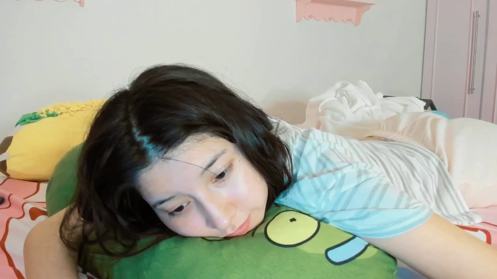 Gallery image thumbnail from Cherrycute666's myfreecams stream on, 10/20/2025, 02:51 image 19 of 20