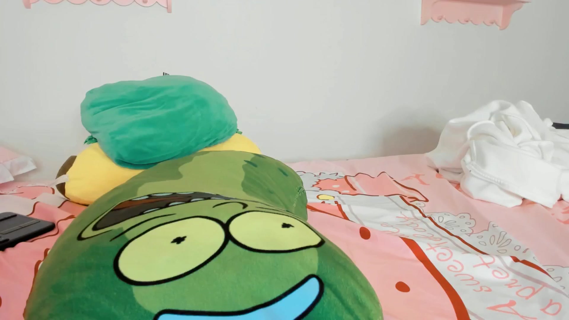 Gallery image thumbnail from Cherrycute666's myfreecams stream on, 10/20/2025, 02:51 image 11 of 20