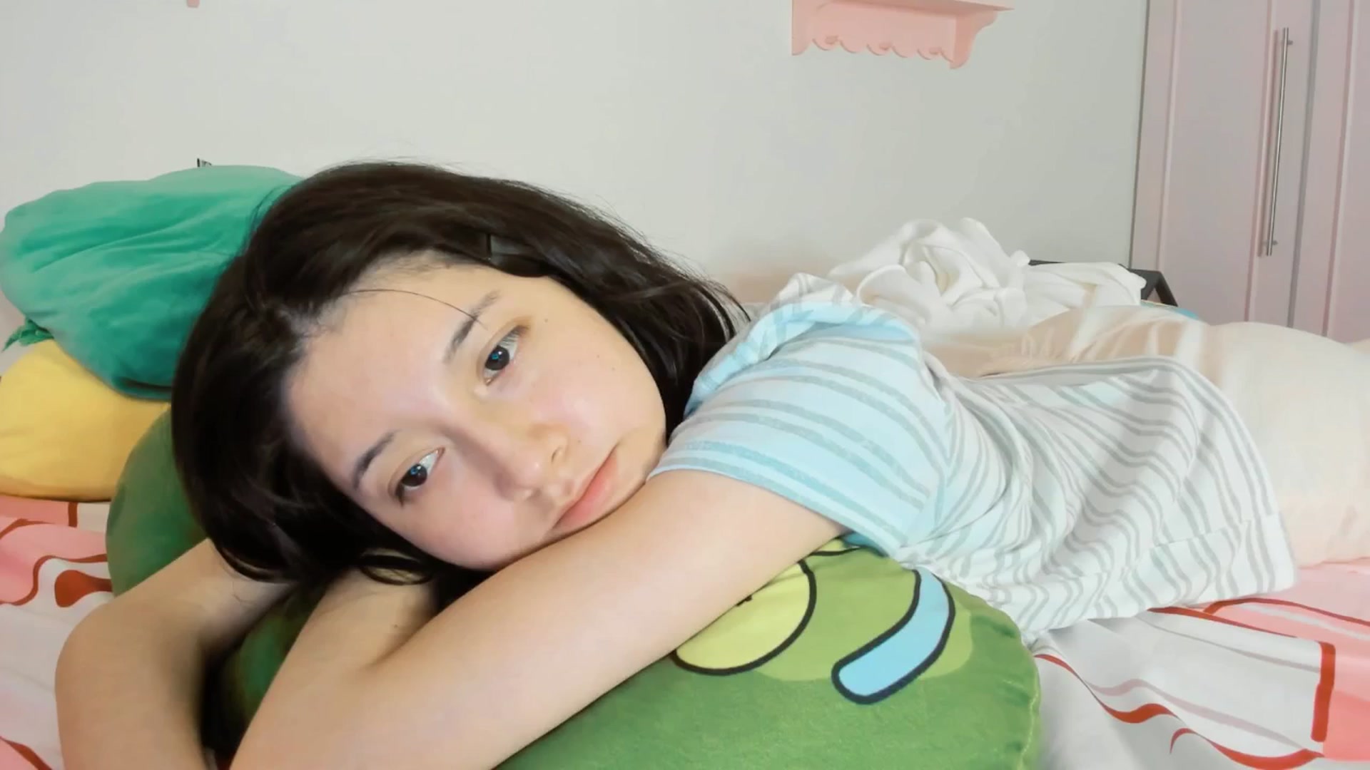 Gallery image thumbnail from Cherrycute666's myfreecams stream on, 10/20/2025, 02:51 image 14 of 20