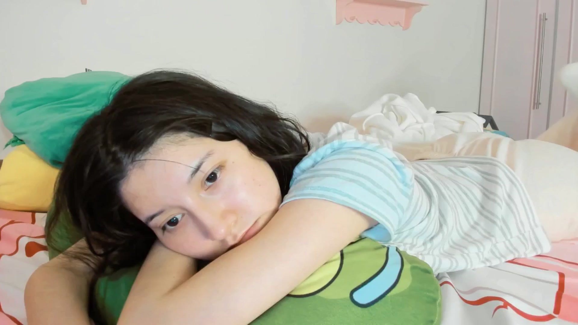 Gallery image thumbnail from Cherrycute666's myfreecams stream on, 10/20/2025, 02:51 image 15 of 20