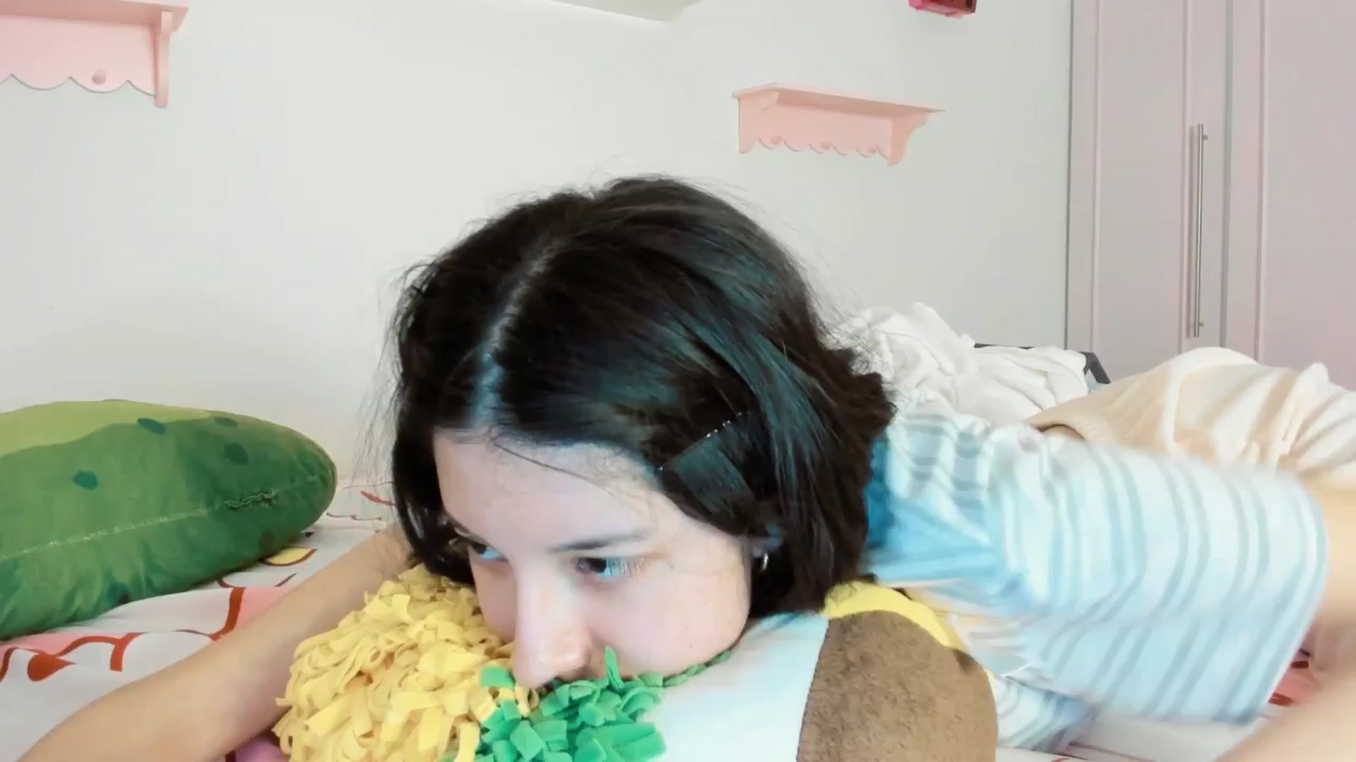Gallery image thumbnail from Cherrycute666's myfreecams stream on, 10/20/2025, 03:19 image 4 of 20