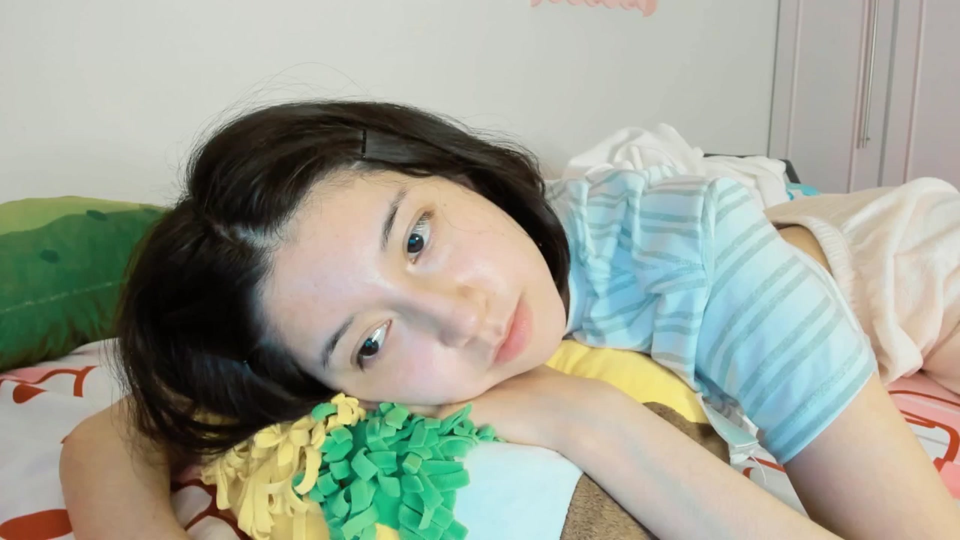 Gallery image thumbnail from Cherrycute666's myfreecams stream on, 10/20/2025, 03:19 image 6 of 20
