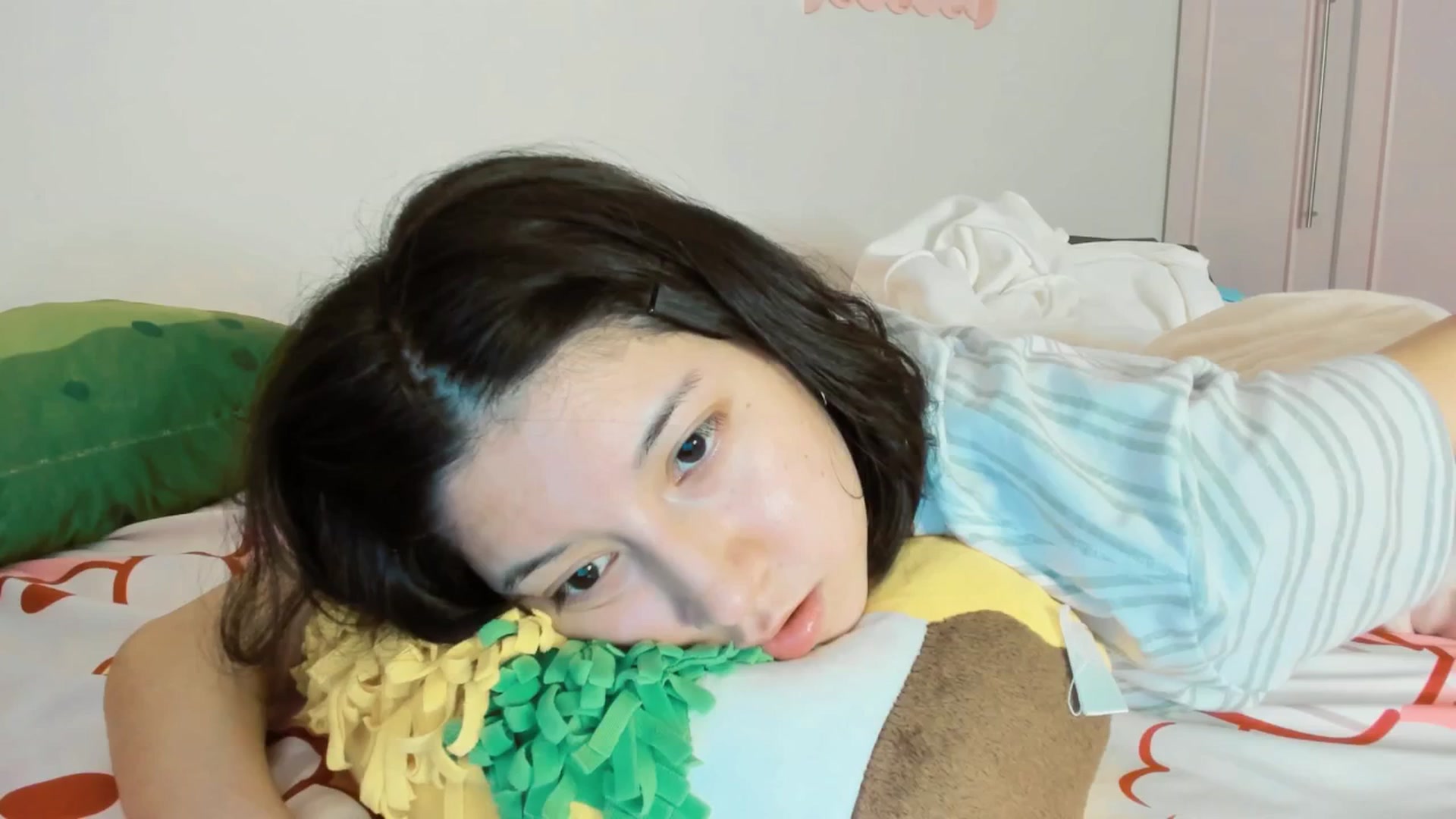 Gallery image thumbnail from Cherrycute666's myfreecams stream on, 10/20/2025, 03:19 image 12 of 20