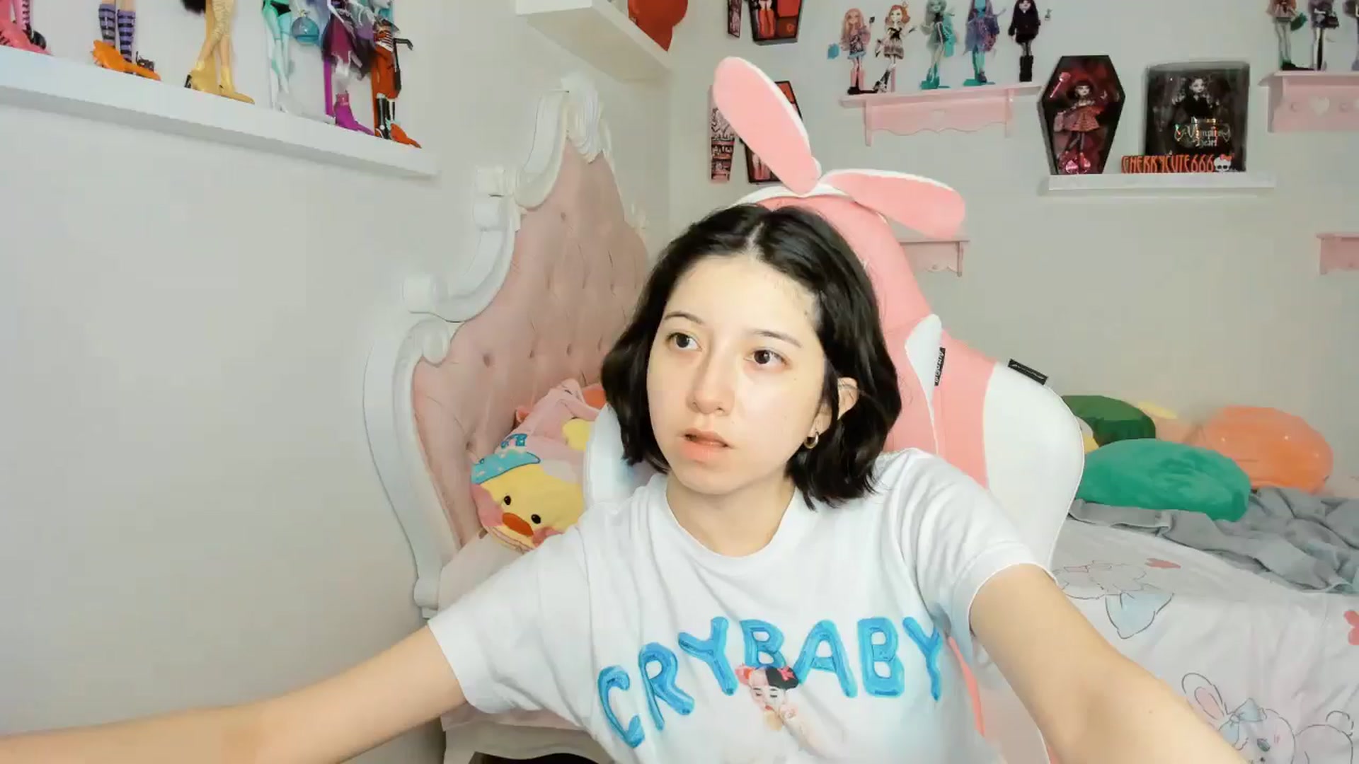 Gallery image thumbnail from Cherrycute666's myfreecams stream on, 11/13/2025, 06:47 image 20 of 20
