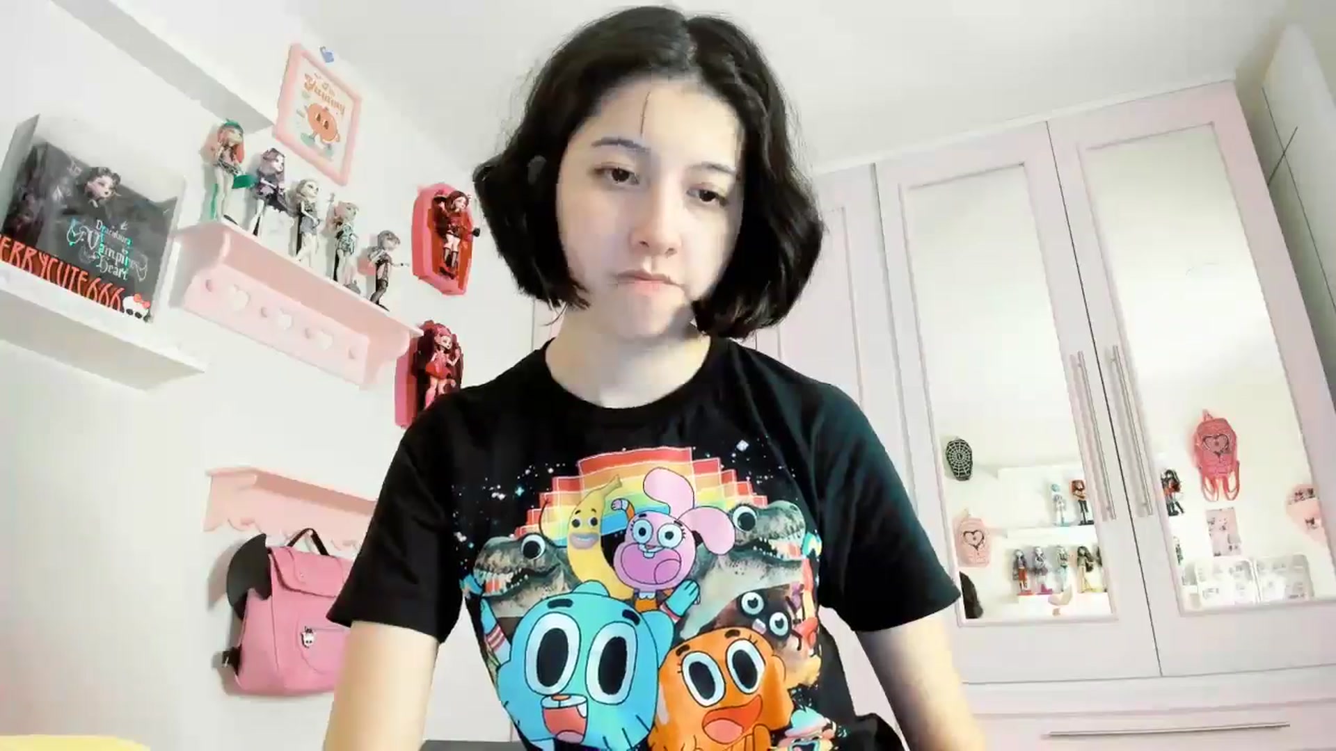 Gallery image thumbnail from Cherrycute666's myfreecams stream on, 11/23/2025, 08:36 image 18 of 20