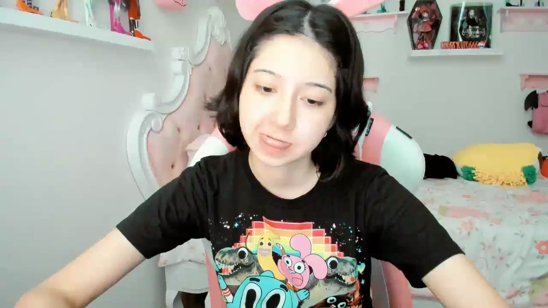 Gallery image thumbnail from Cherrycute666's myfreecams stream on, 11/24/2025, 24:13 image 8 of 20