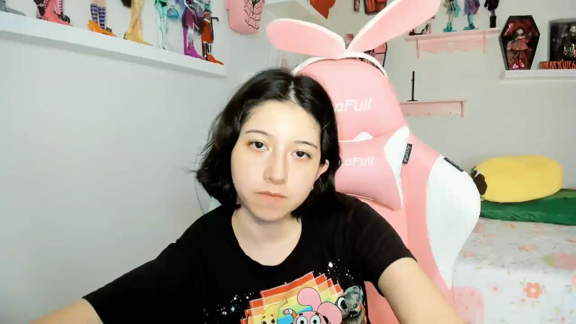 Gallery image thumbnail from Cherrycute666's myfreecams stream on, 11/24/2025, 06:32 image 6 of 20