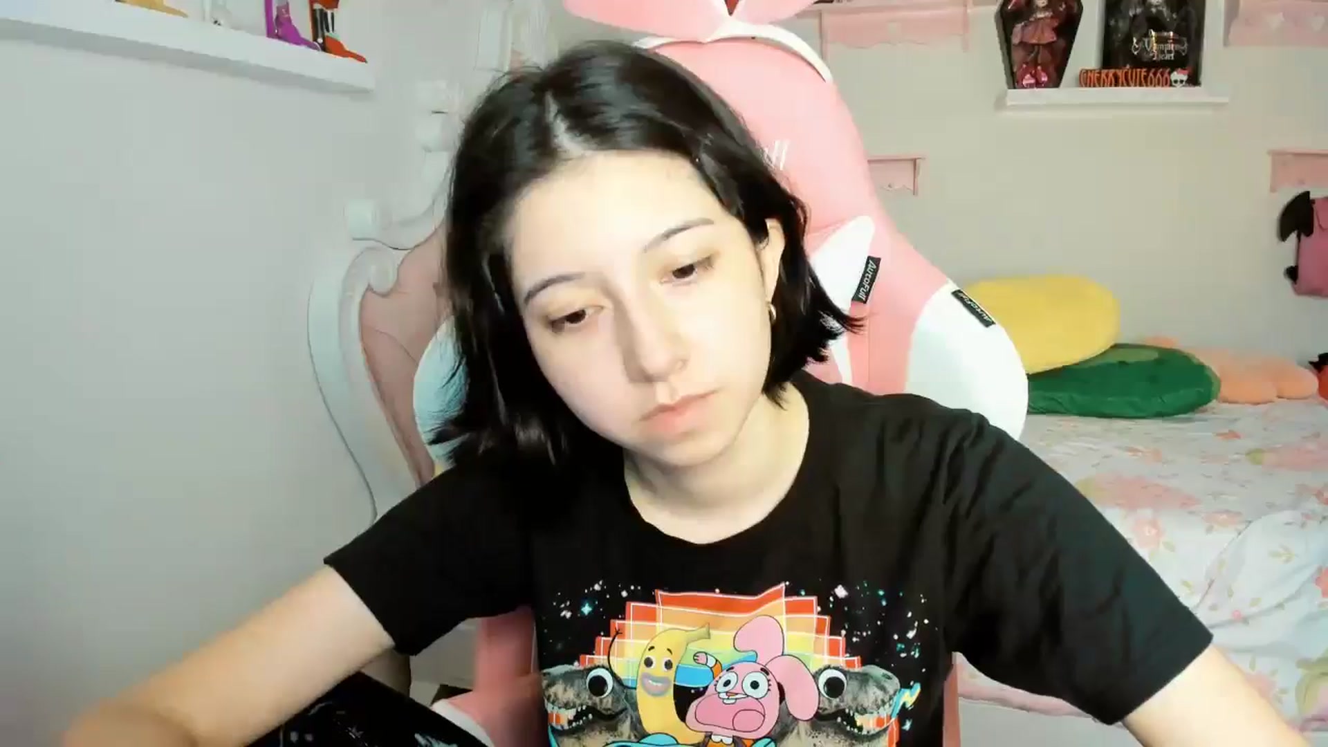 Gallery image thumbnail from Cherrycute666's myfreecams stream on, 11/24/2025, 06:32 image 12 of 20