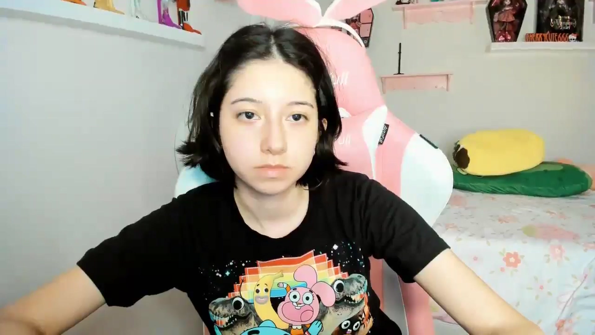 Gallery image thumbnail from Cherrycute666's myfreecams stream on, 11/24/2025, 06:32 image 16 of 20