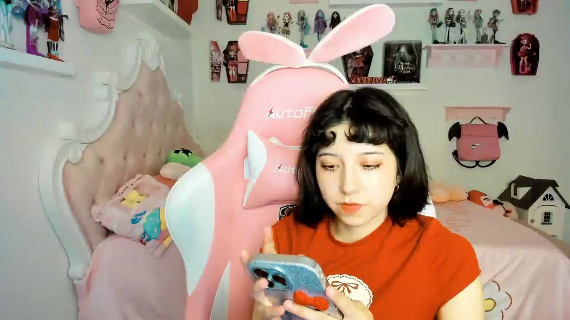 Gallery image thumbnail from Cherrycute666's myfreecams stream on, 11/29/2025, 02:58 image 11 of 20
