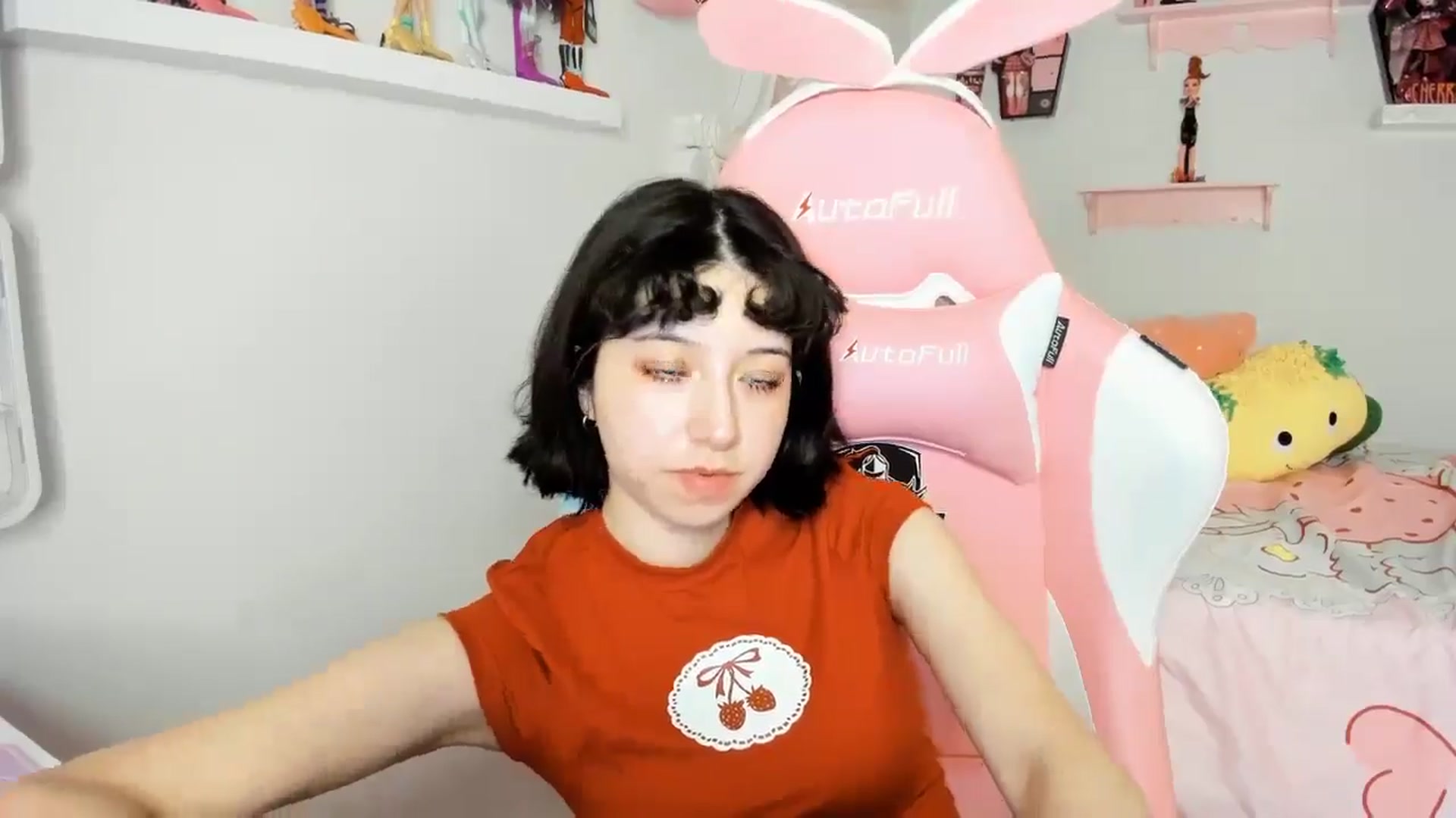 Gallery image thumbnail from Cherrycute666's myfreecams stream on, 11/29/2025, 02:58 image 4 of 20