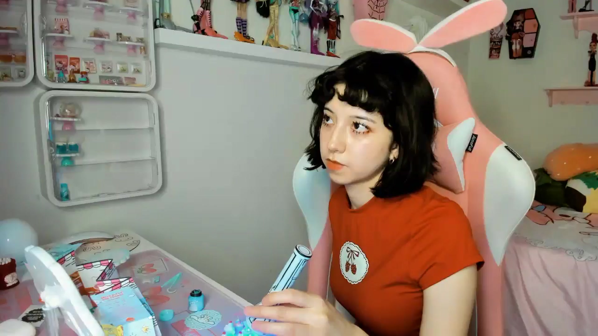 Gallery image thumbnail from Cherrycute666's myfreecams stream on, 11/29/2025, 03:50 image 3 of 20