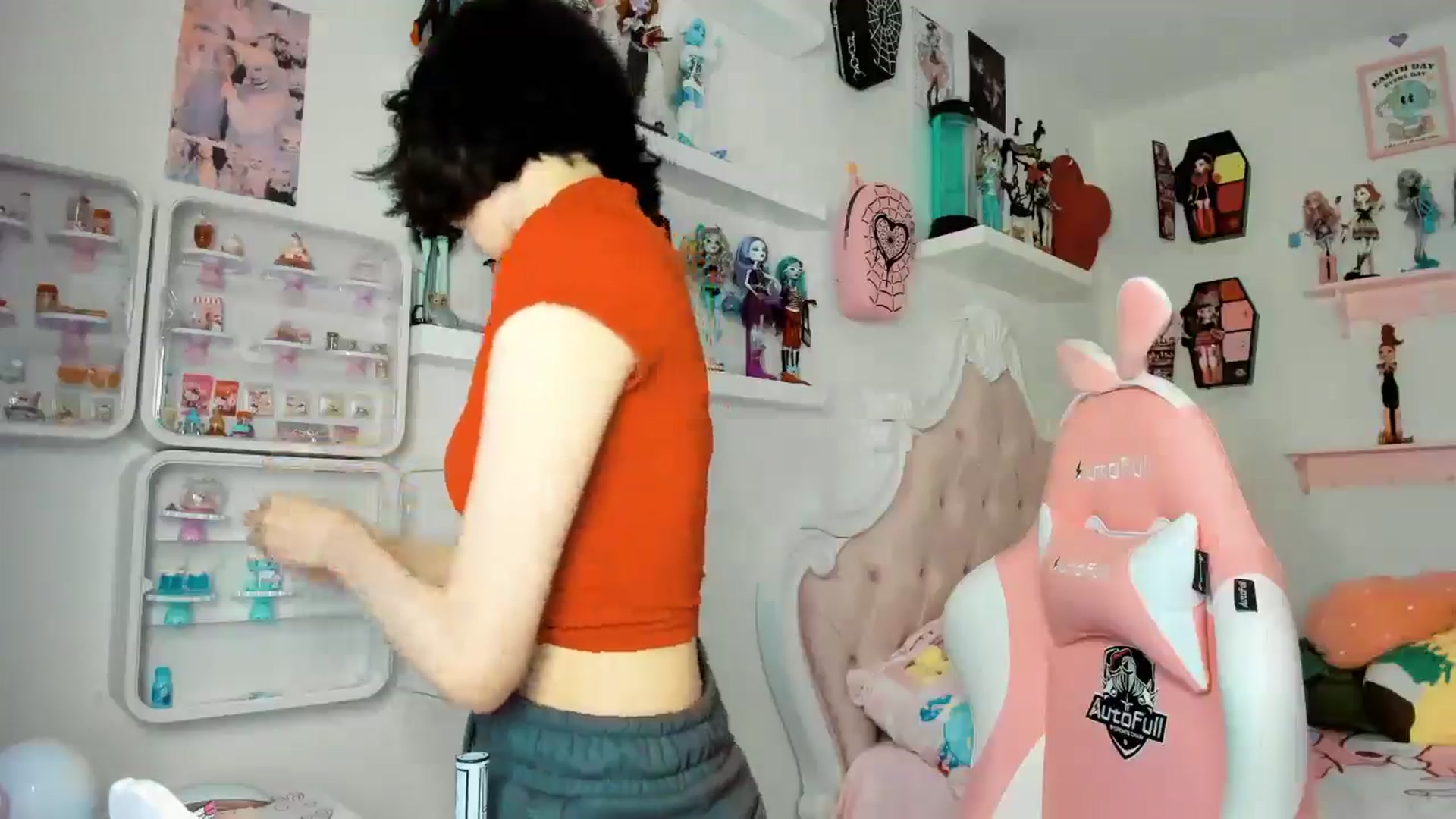 Gallery image thumbnail from Cherrycute666's myfreecams stream on, 11/29/2025, 03:50 image 5 of 20