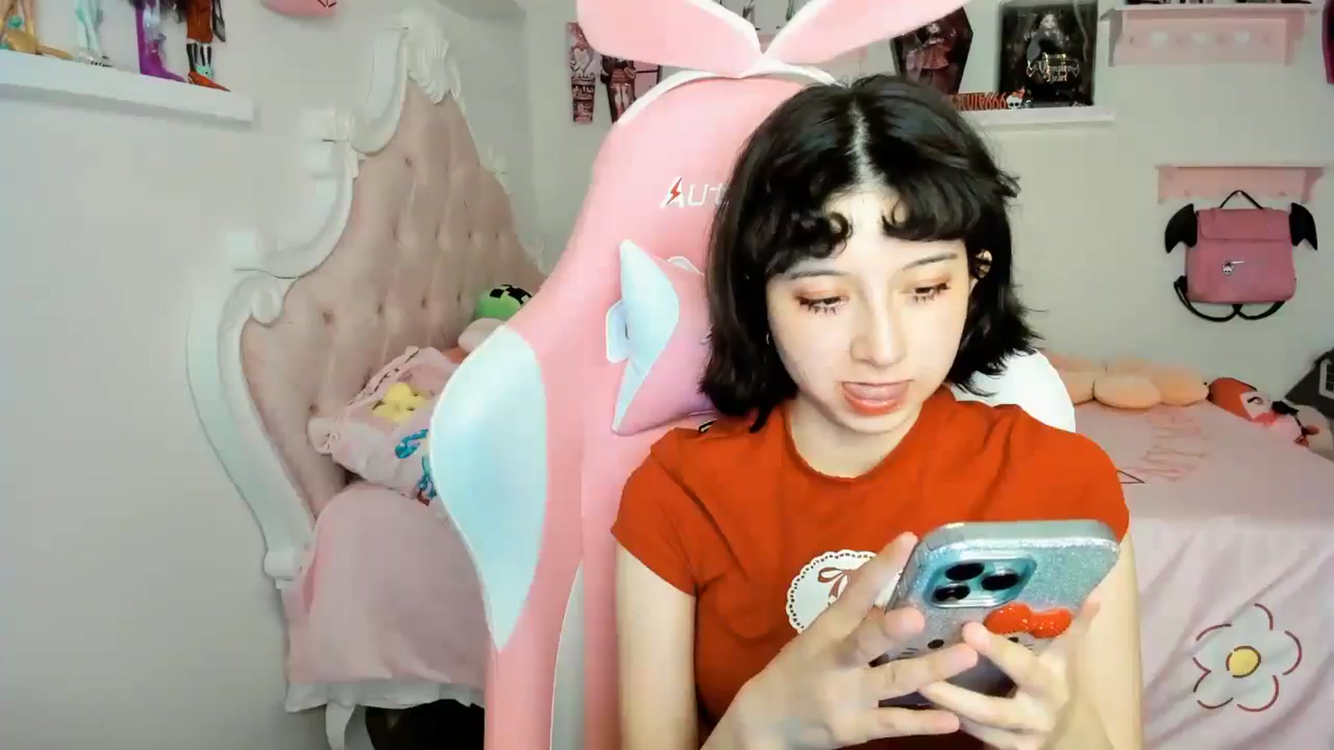 Gallery image thumbnail from Cherrycute666's myfreecams stream on, 11/29/2025, 03:50 image 9 of 20