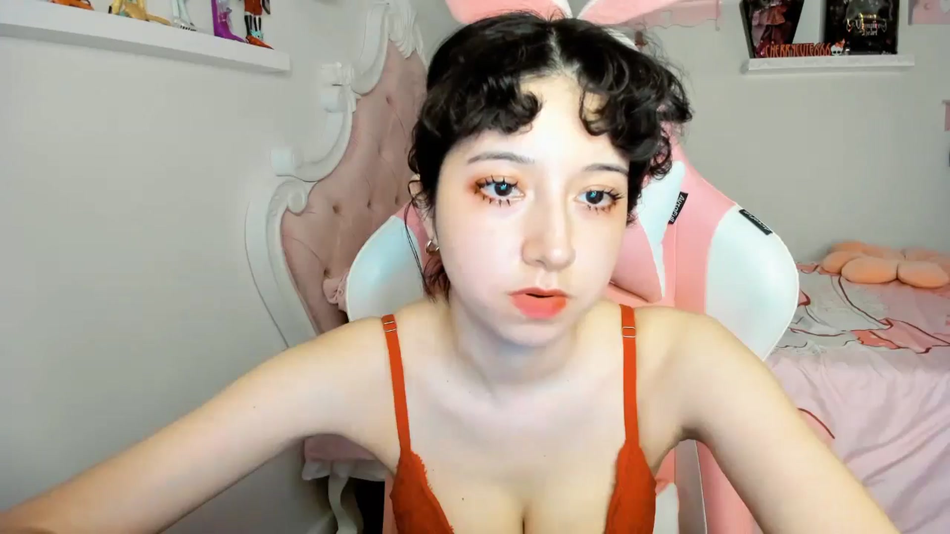 Gallery image thumbnail from Cherrycute666's myfreecams stream on, 11/29/2025, 08:29 image 12 of 20