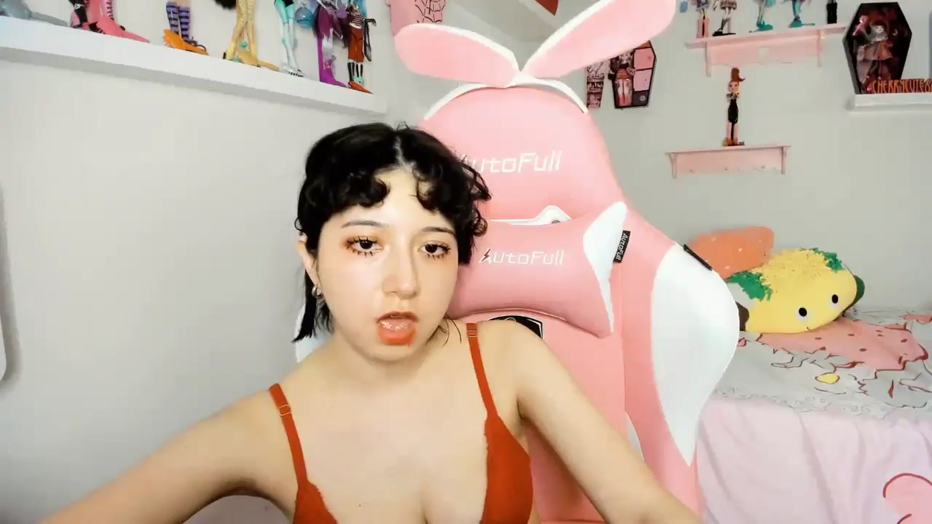 Gallery image thumbnail from Cherrycute666's myfreecams stream on, 11/29/2025, 08:29 image 20 of 20
