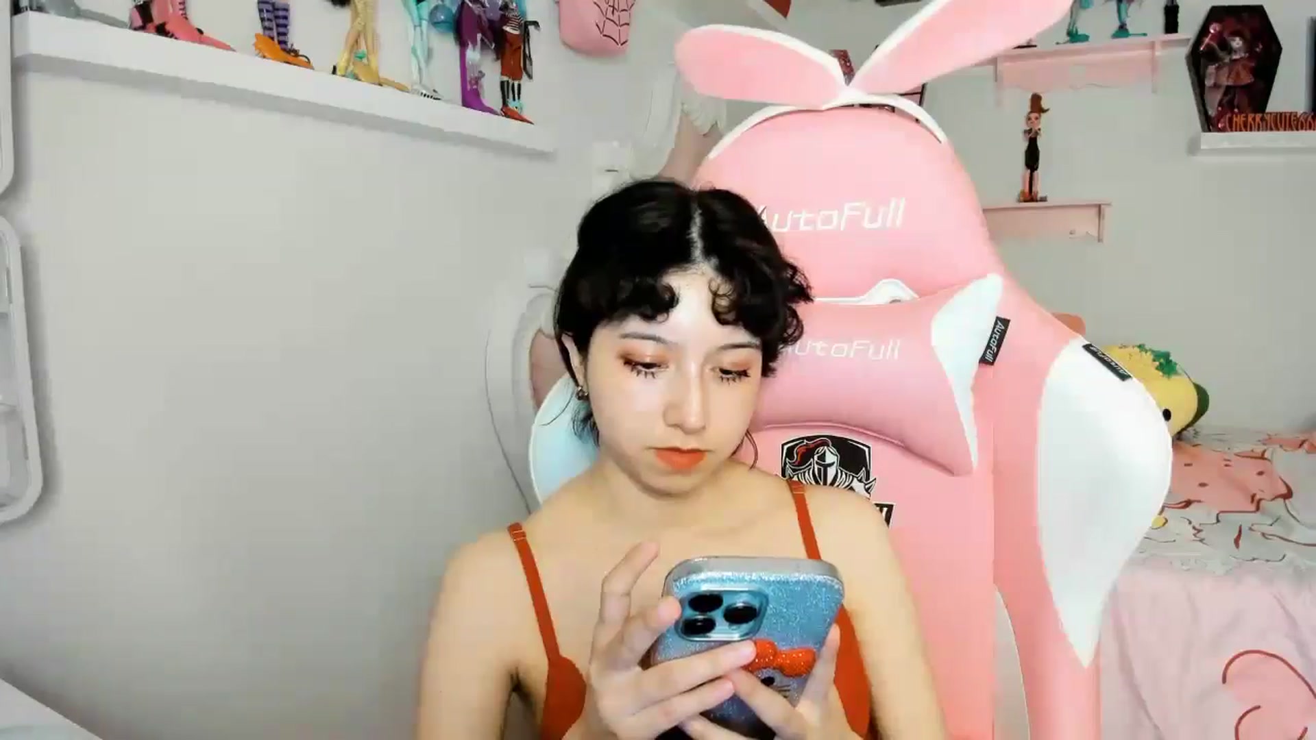 Gallery image thumbnail from Cherrycute666's myfreecams stream on, 11/29/2025, 08:29 image 16 of 20