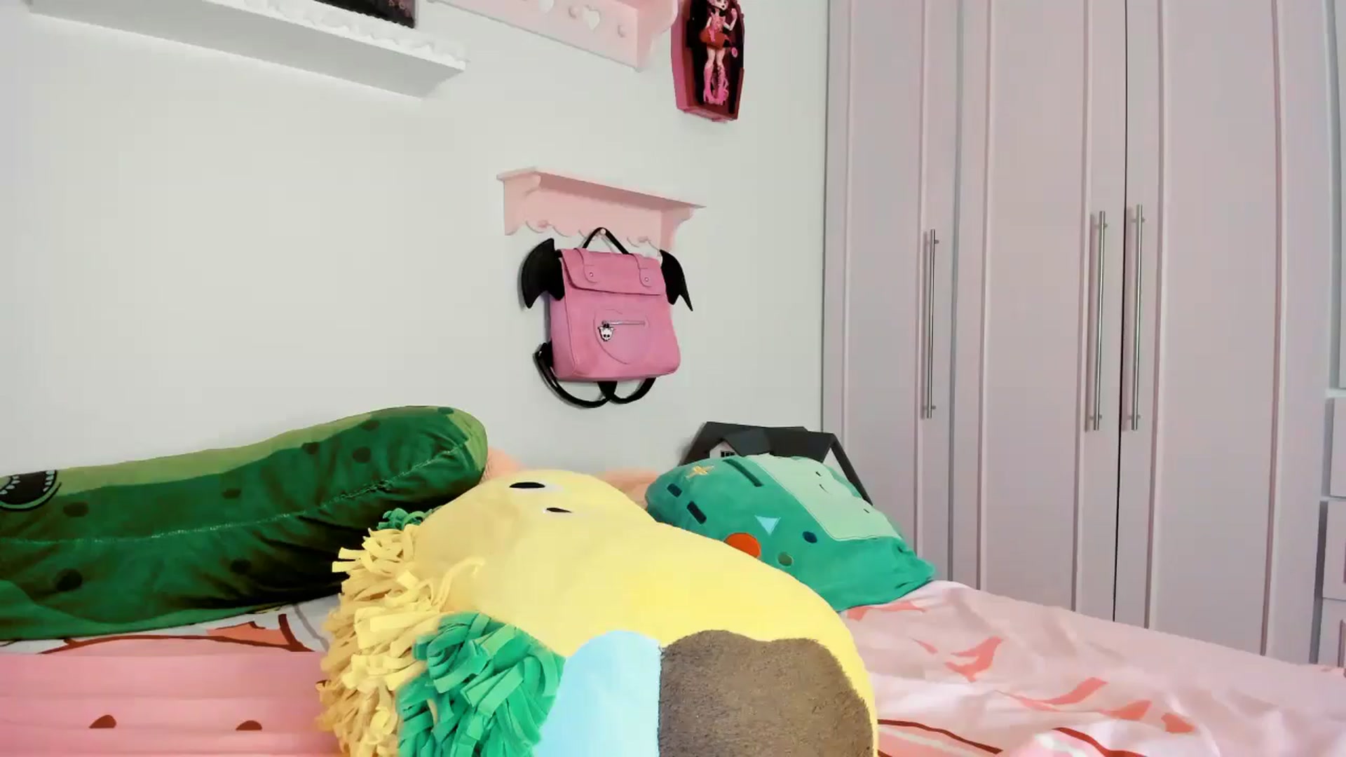 Gallery image thumbnail from Cherrycute666's myfreecams stream on, 11/30/2025, 08:00 image 5 of 20