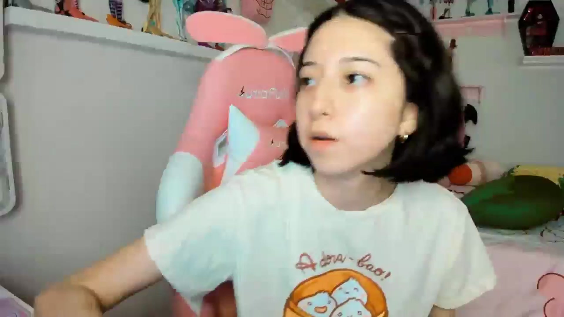 Gallery image thumbnail from Cherrycute666's myfreecams stream on, 12/01/2025, 05:49 image 9 of 20