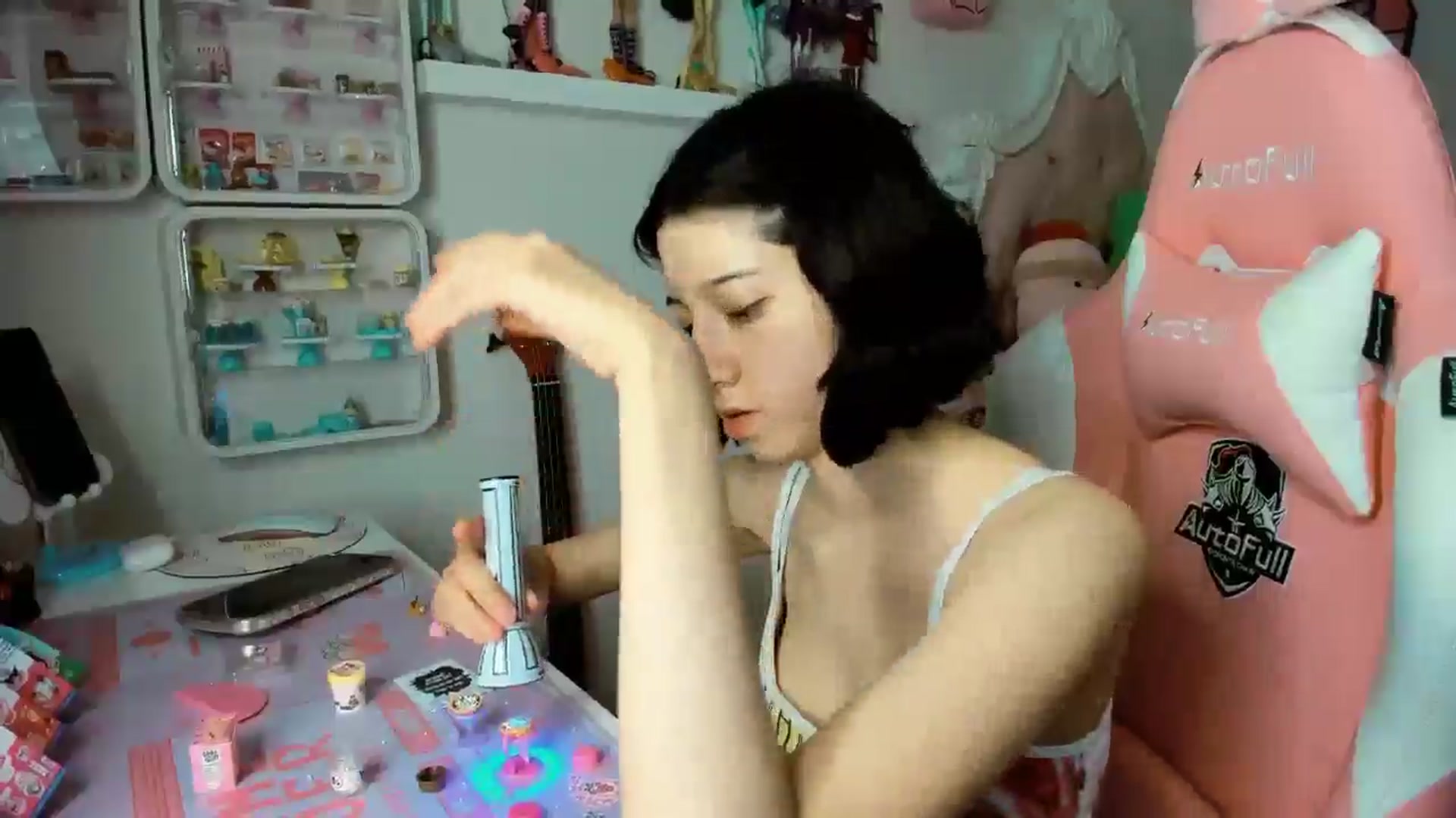 Gallery image thumbnail from Cherrycute666's myfreecams stream on, 12/02/2025, 04:00 image 9 of 20