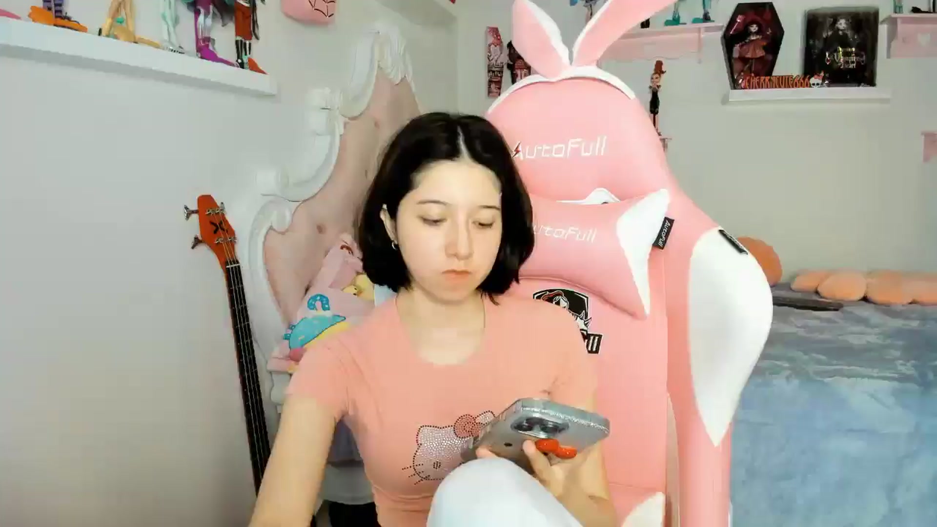 Gallery image thumbnail from Cherrycute666's myfreecams stream on, 12/14/2025, 03:38 image 9 of 20